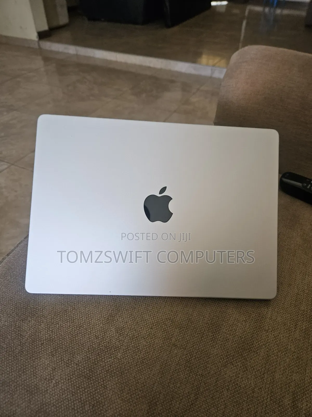 Laptop Apple MacBook Pro 2021 M1 16GB Apple M1 Pro SSD 1T