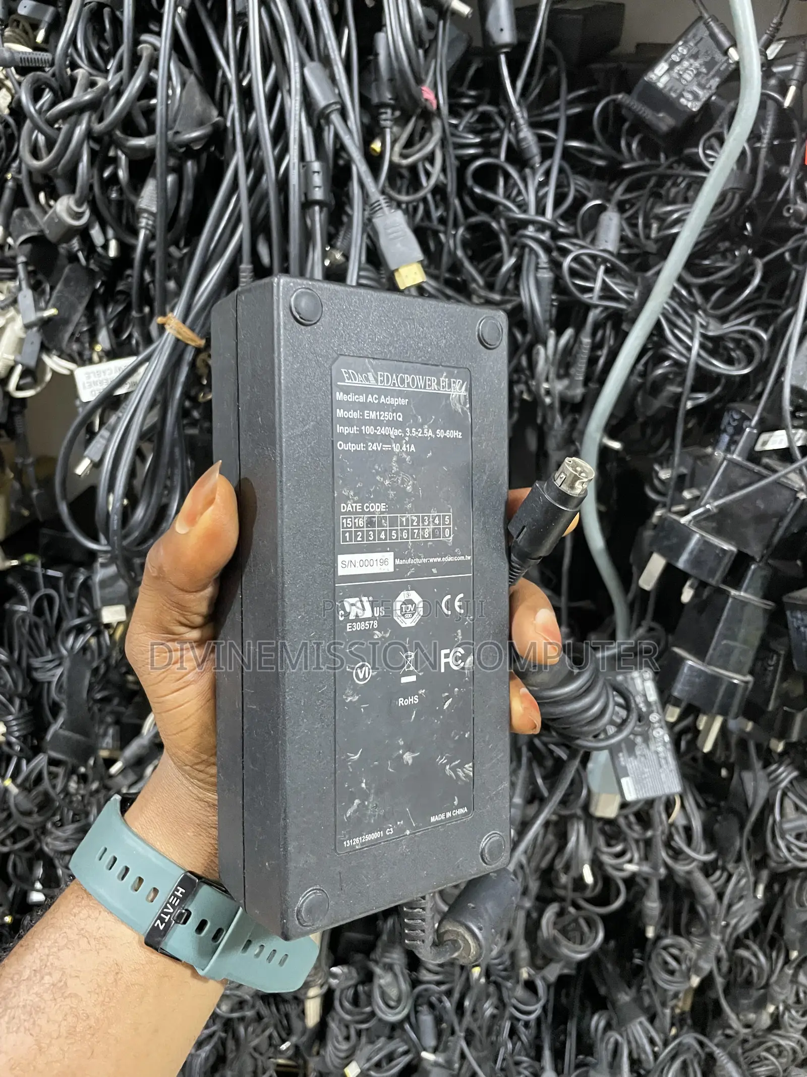 EDACPOWER Elec. 4 Pins 24v=10A Adapter