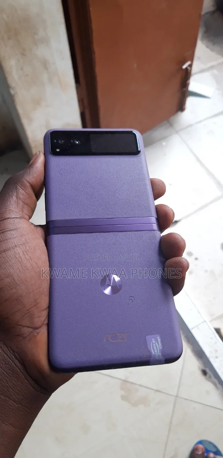 Motorola Razr 40s 256 GB Purple
