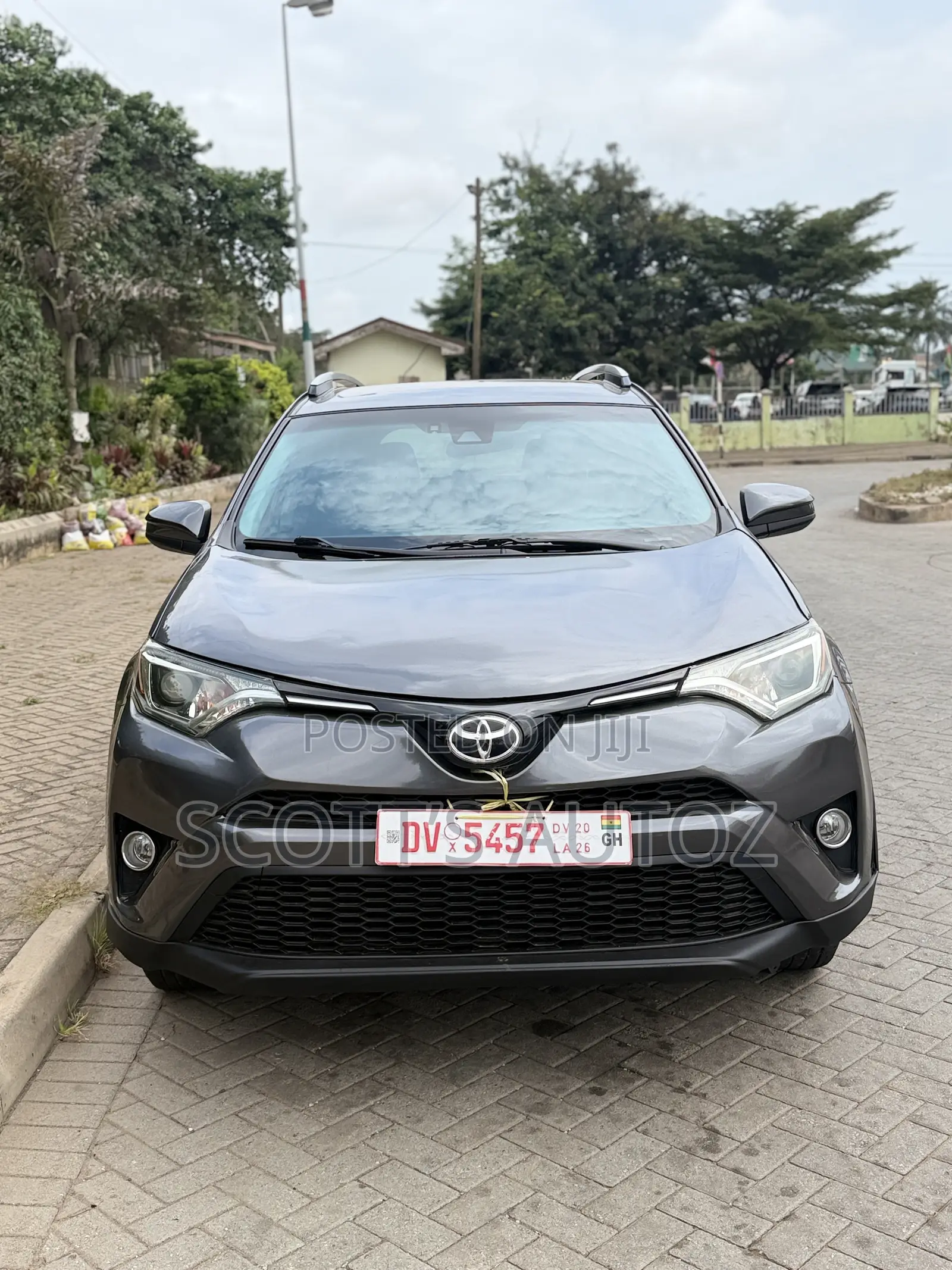 Toyota RAV4 2018 Gray