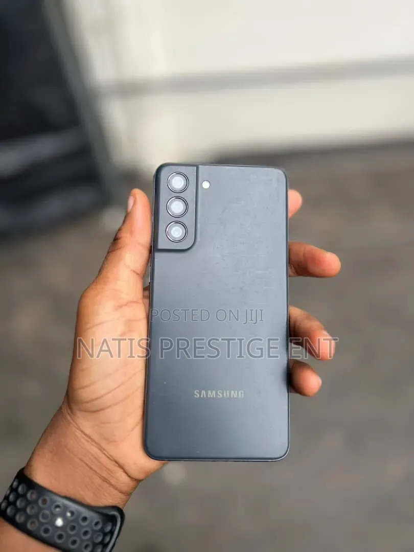 New Samsung Galaxy S21 FE 5G 128 GB Black