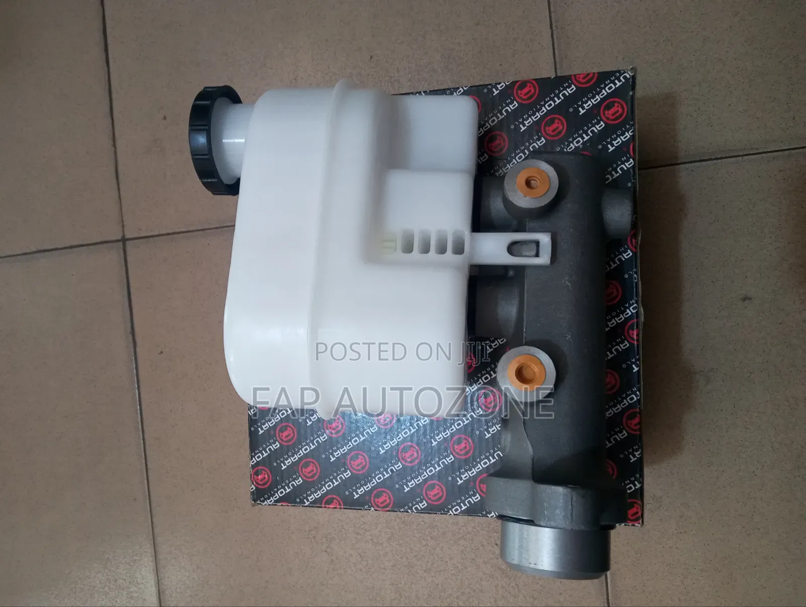 Premium API Ford E150,E250,E350,E450 Brake Pot From the USA