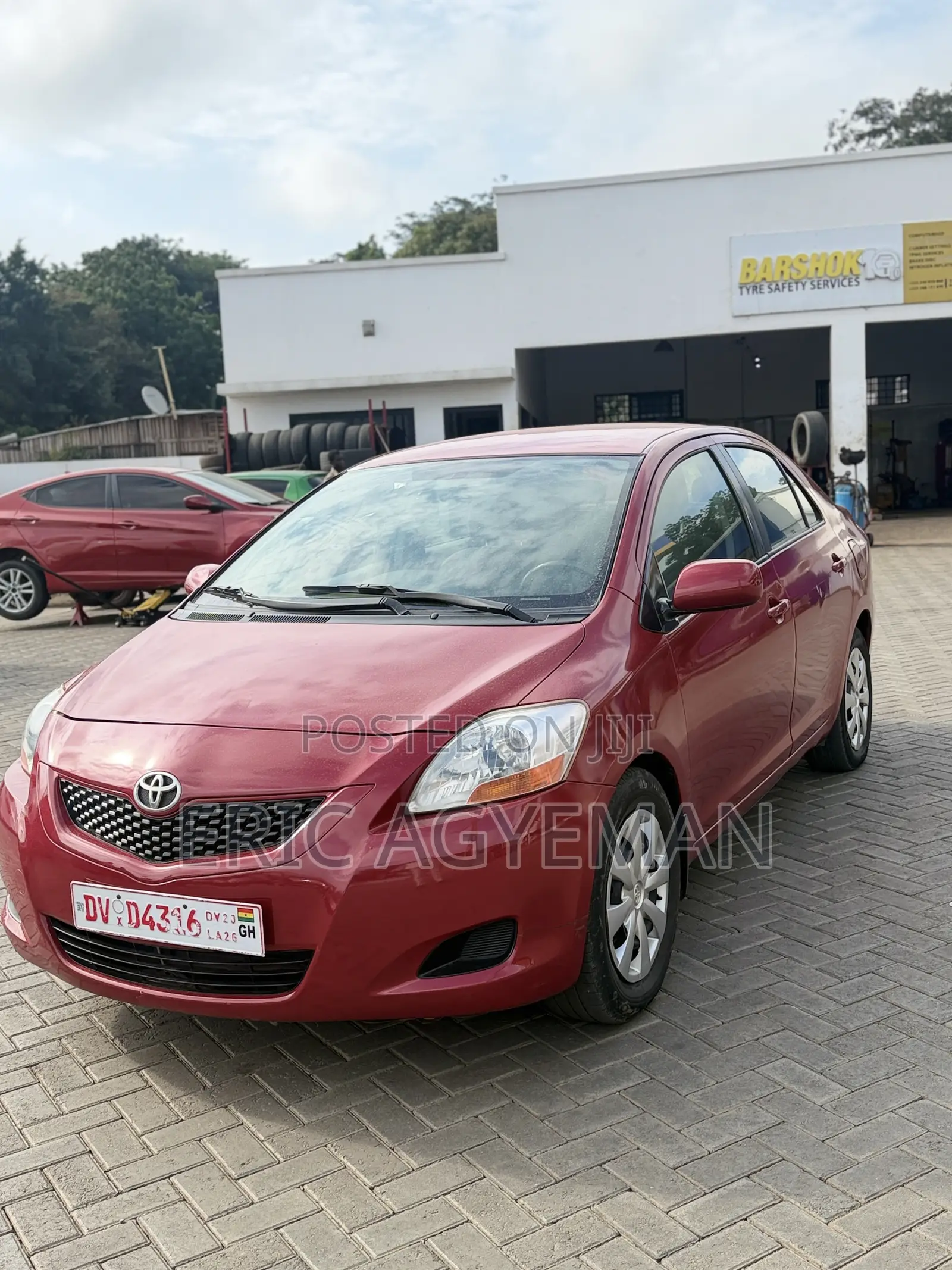 Toyota Yaris 2010 Red