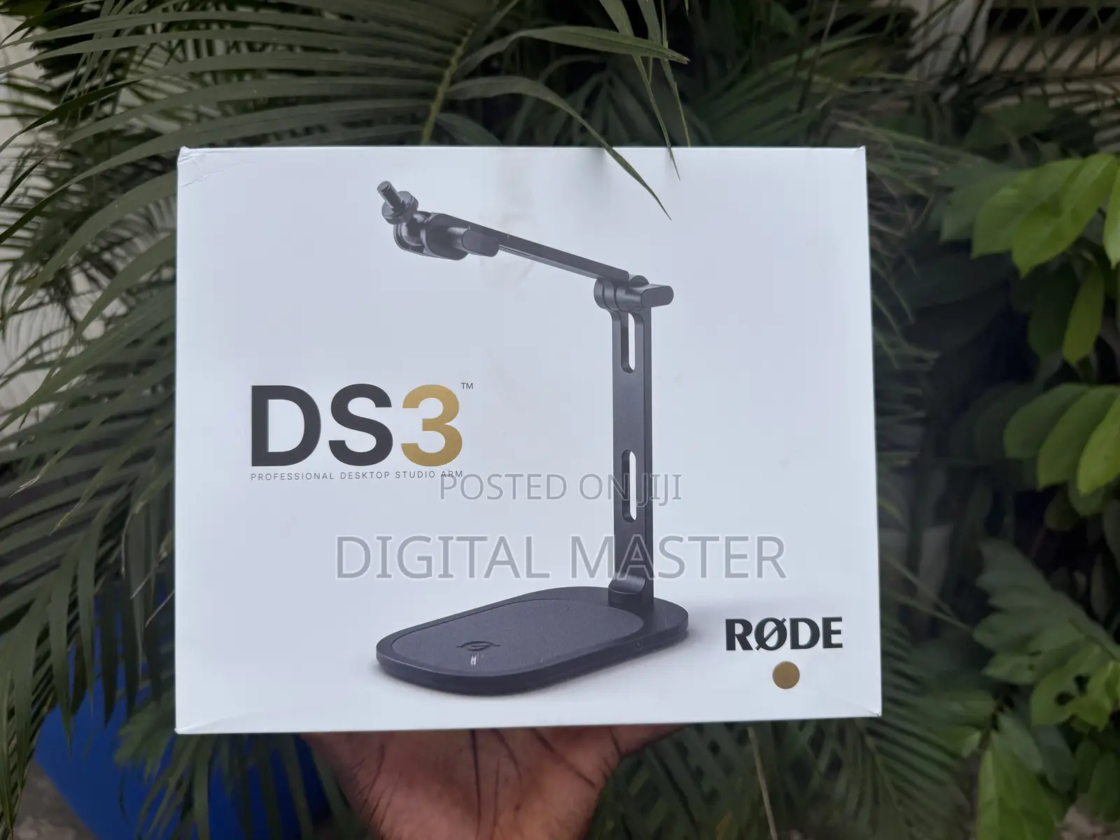 RODE DS3 Desktop Studio Arm for Broadcast Microphones