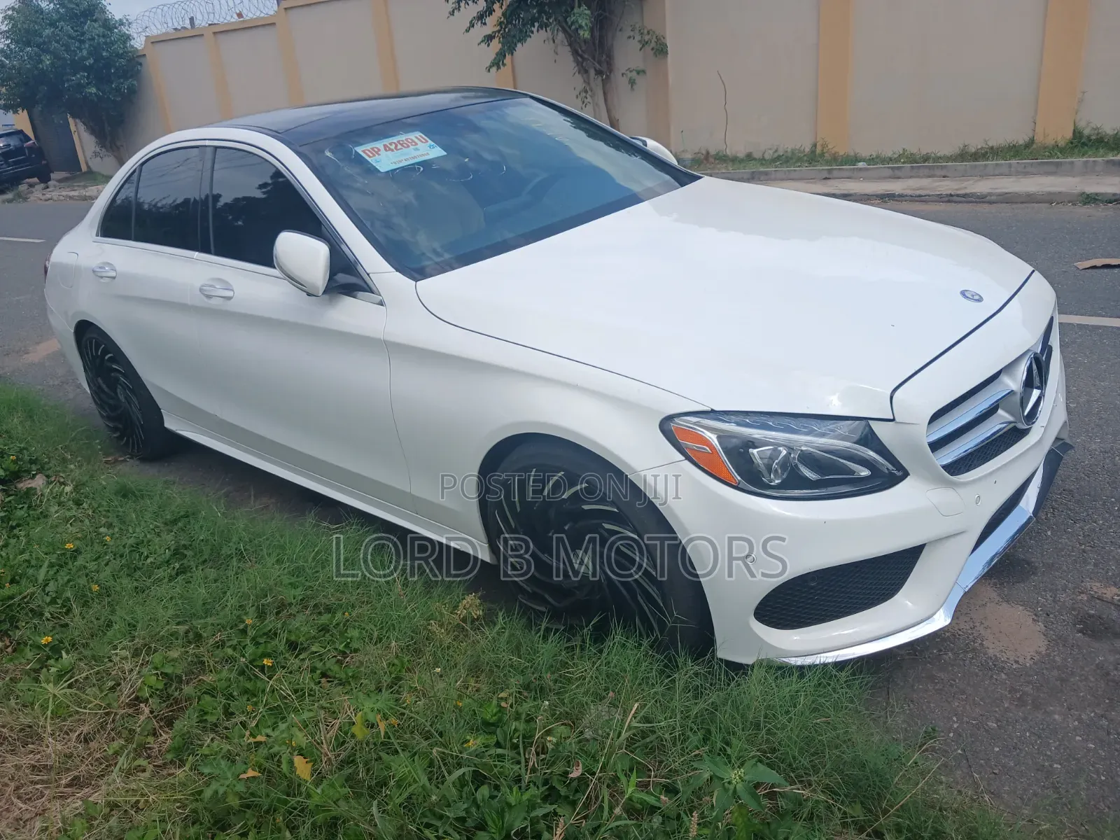 Mercedes-Benz C300 2016 White