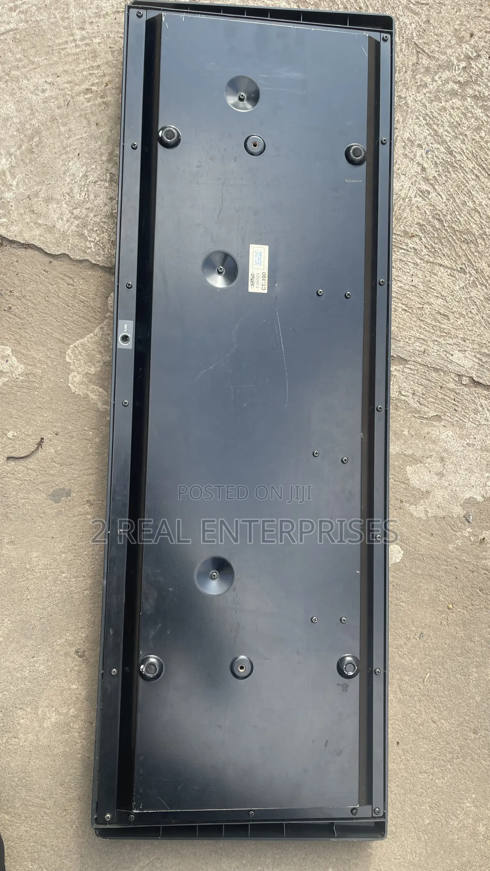 Casio CT-390 Tone Bank Electronic Digital Keyboard 61 Keys