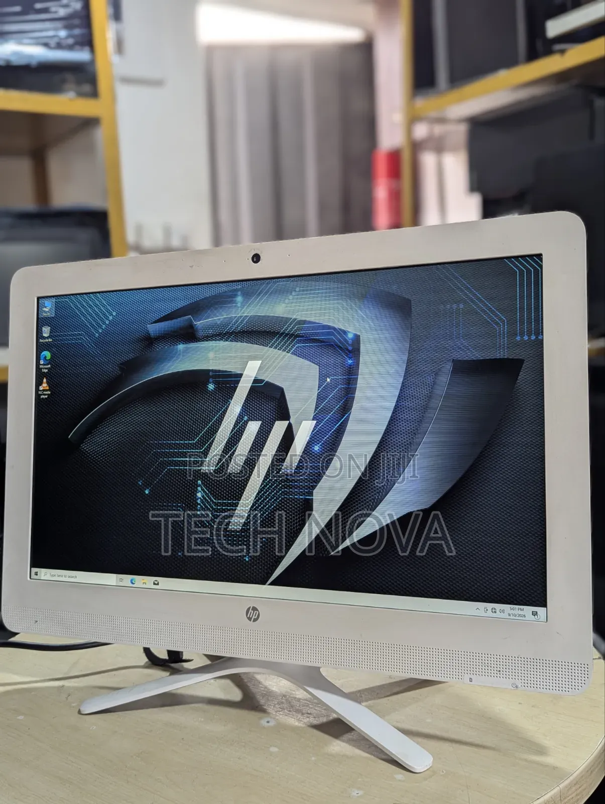 Desktop Computer HP 200 G4 22 All-in-One 8GB AMD A6 HDD 1T