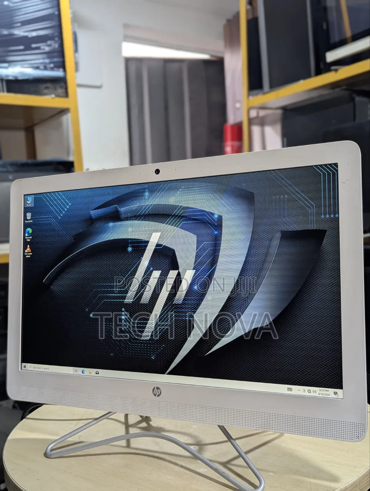 Desktop Computer HP 200 G4 All-in-One 8GB AMD HDD 1T