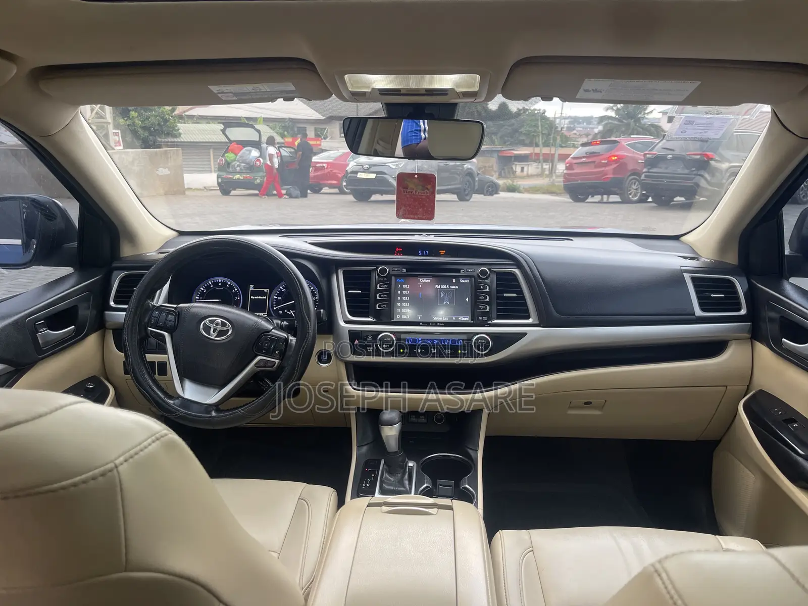 Toyota Highlander XLE 4x2 V6 (3.5L 6cyl 8A) 2018 Blue