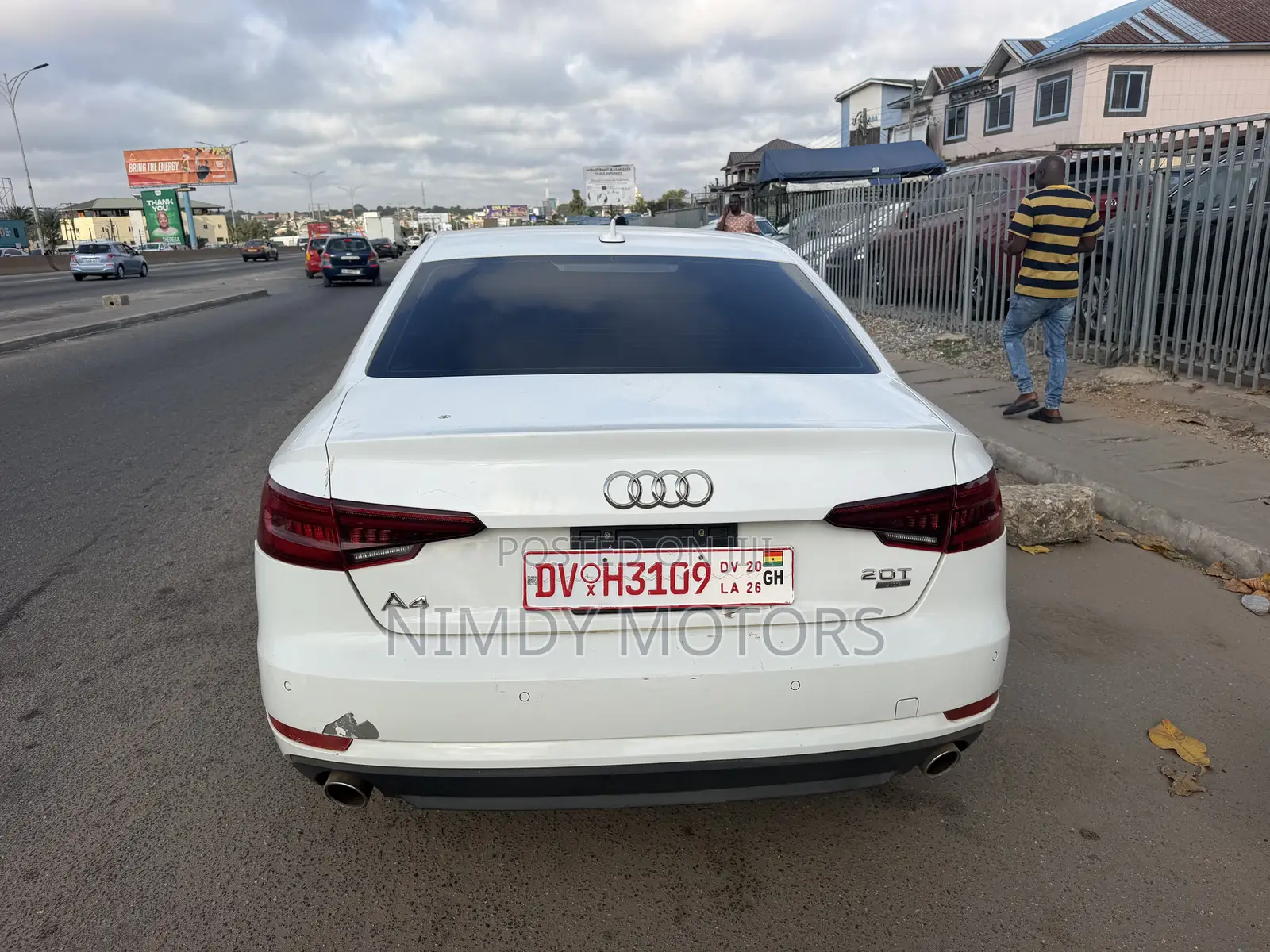 Audi A4 2.0T ultra Premium FWD 2018 White