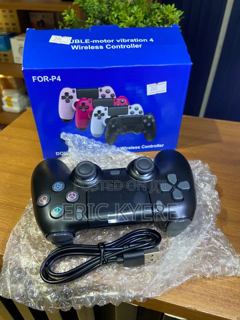 Wireless Controller for PS4 - Double-Motor Vibration Gamepad (Black)