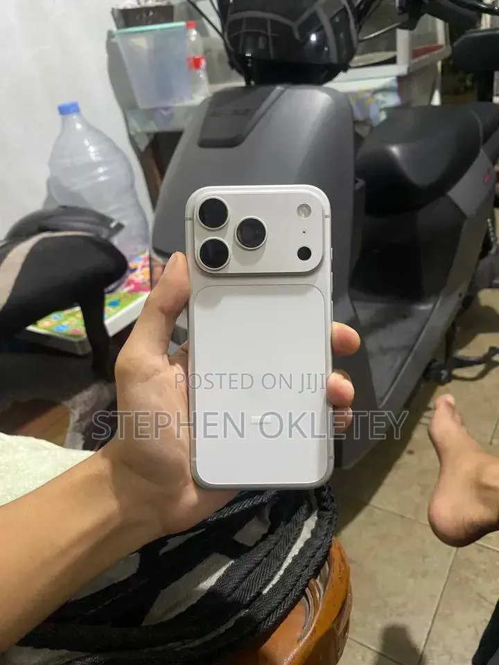 Apple iPhone 17 Pro 256 GB White