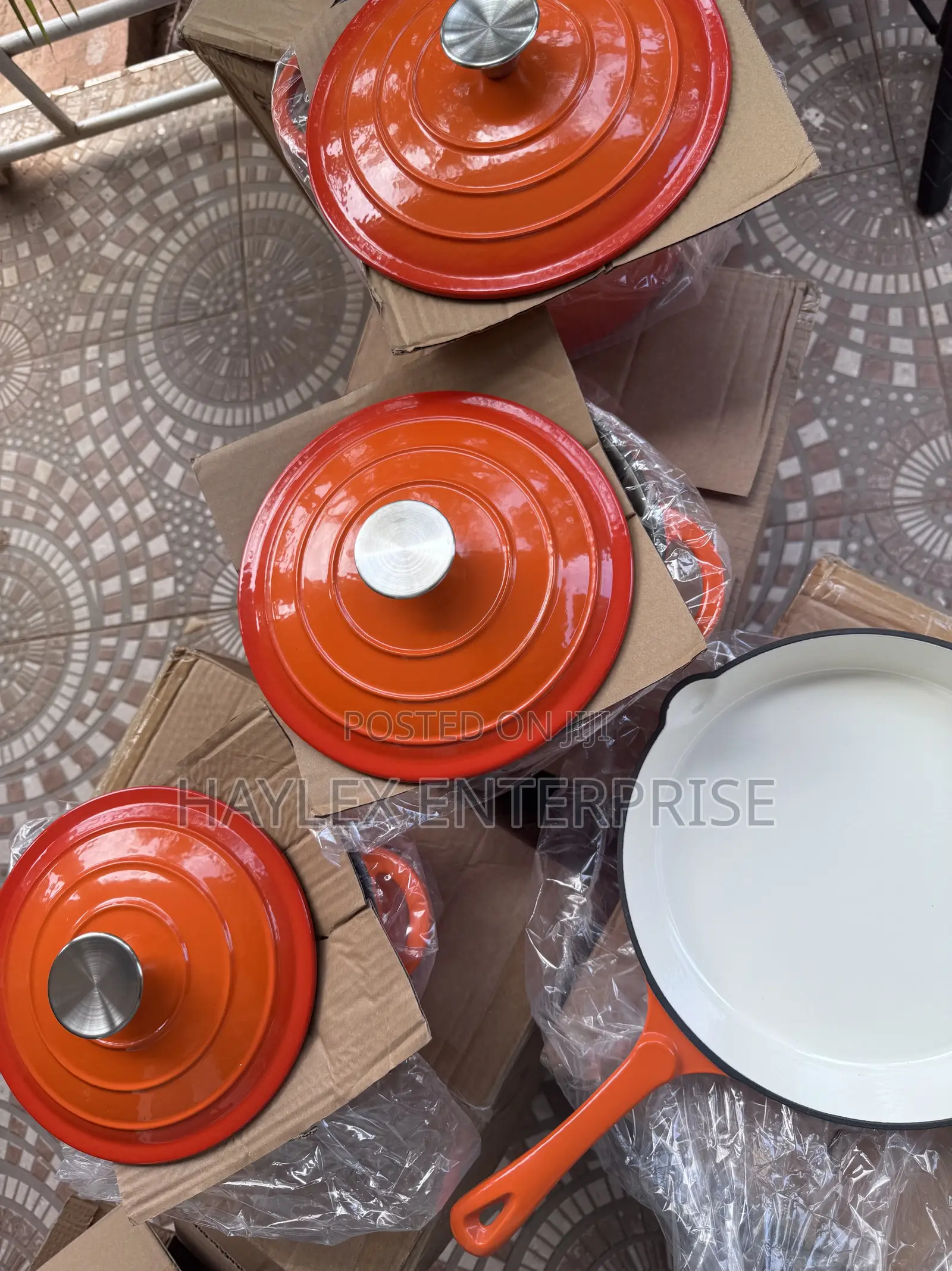 7pc Cast Iron Pot Available