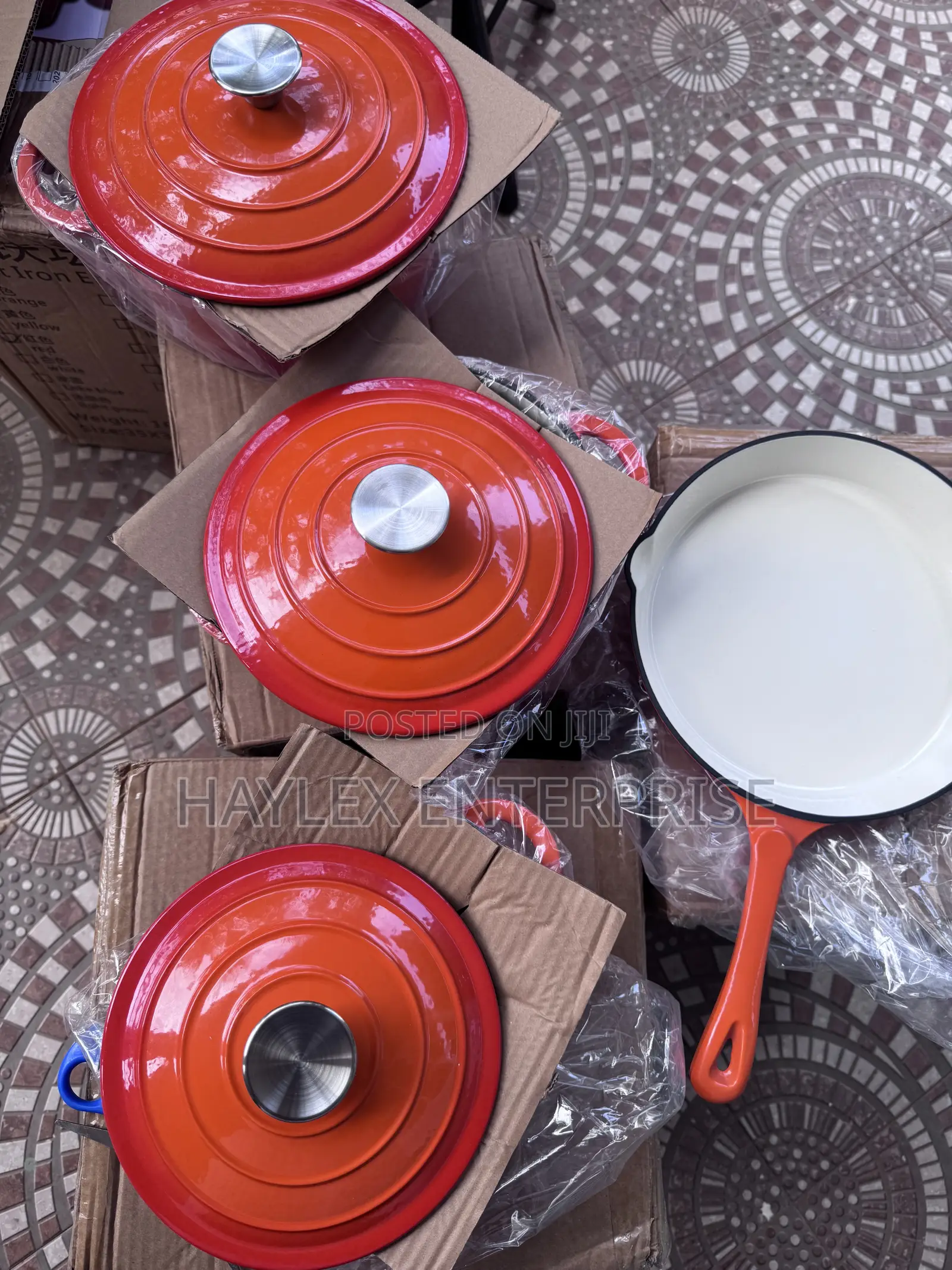7pc Cast Iron Pot Available