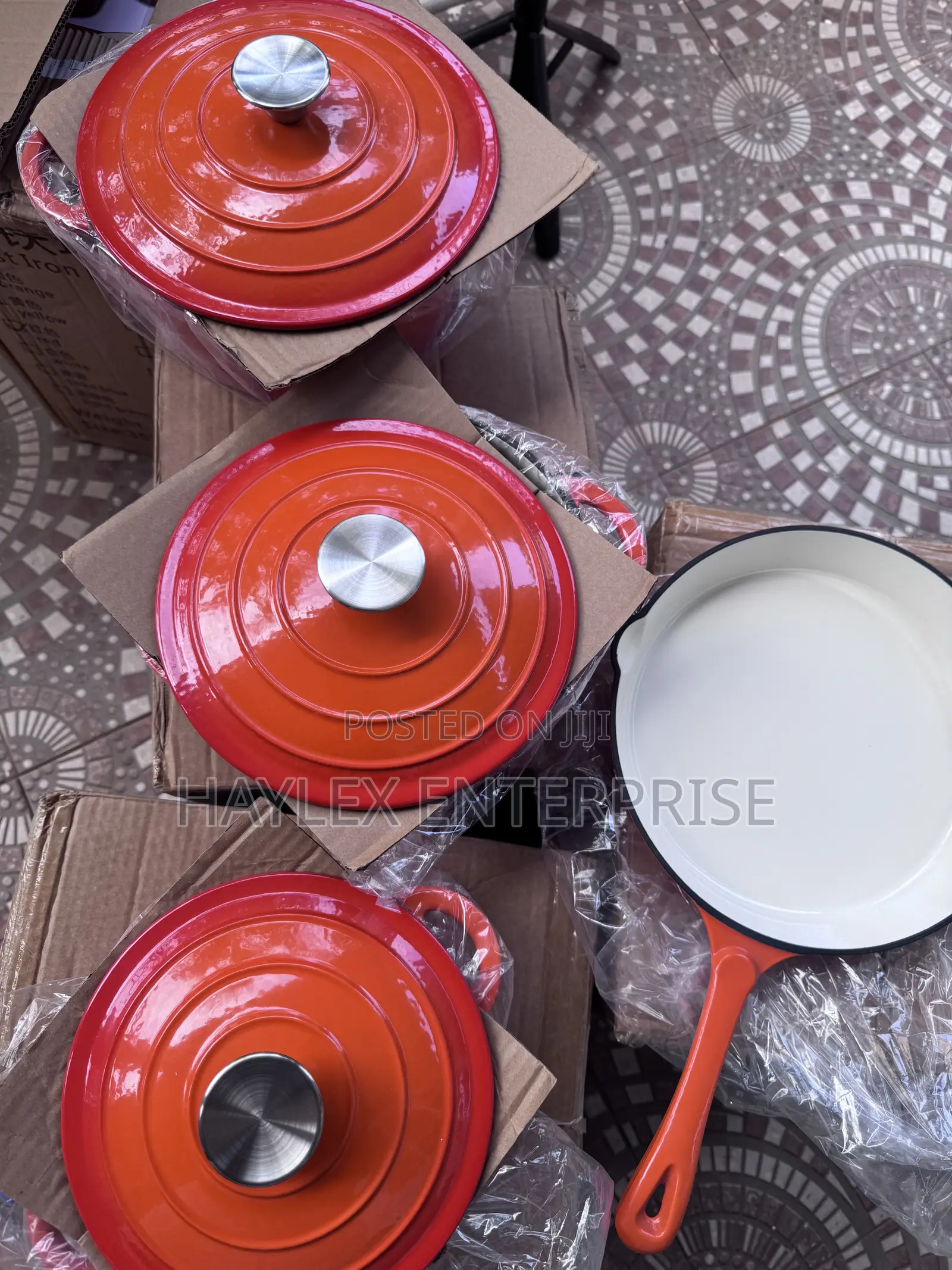 7pc Cast Iron Pot Available