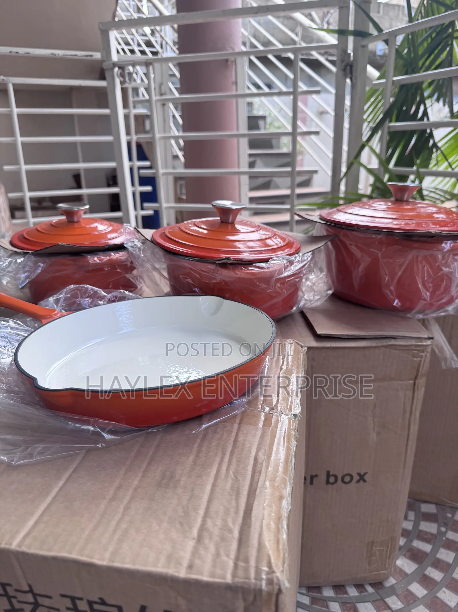 7pc Cast Iron Pot Available