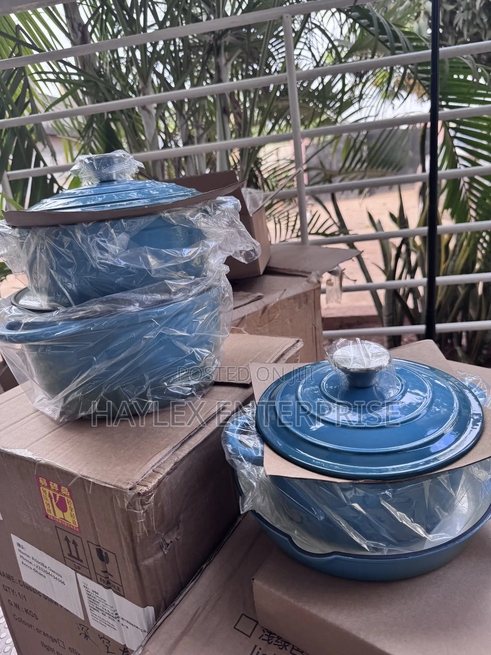 Quality Turquoise Blue 7pc Cast Iron Pot Available