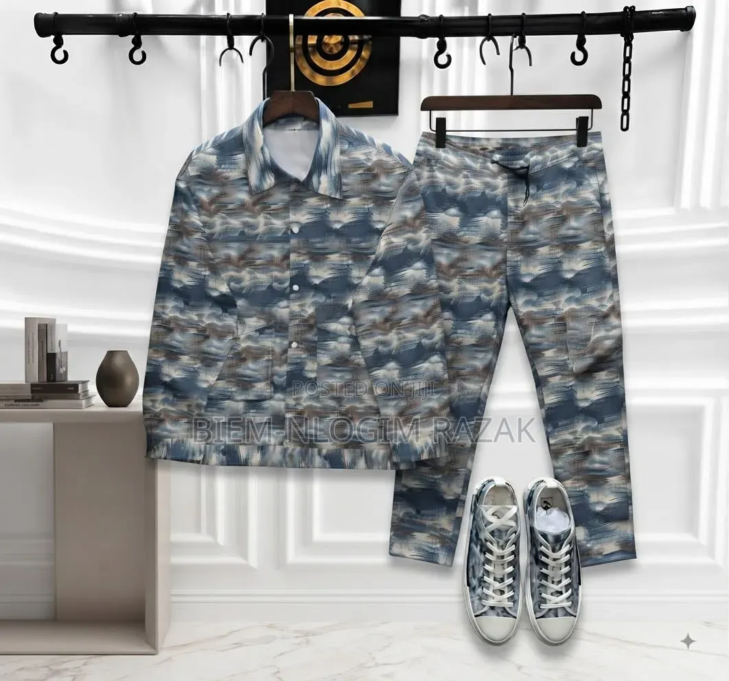High Quality Luis Vuitton Jeans Jacket Top N Down Available in Stock