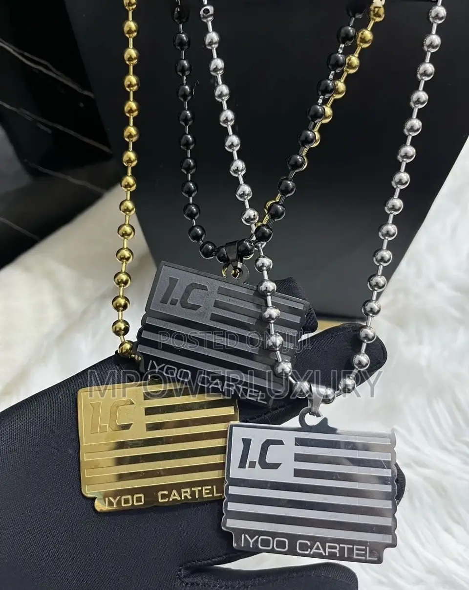 "Iyoo Cartel Chain" or "Cartel Flag Pendant