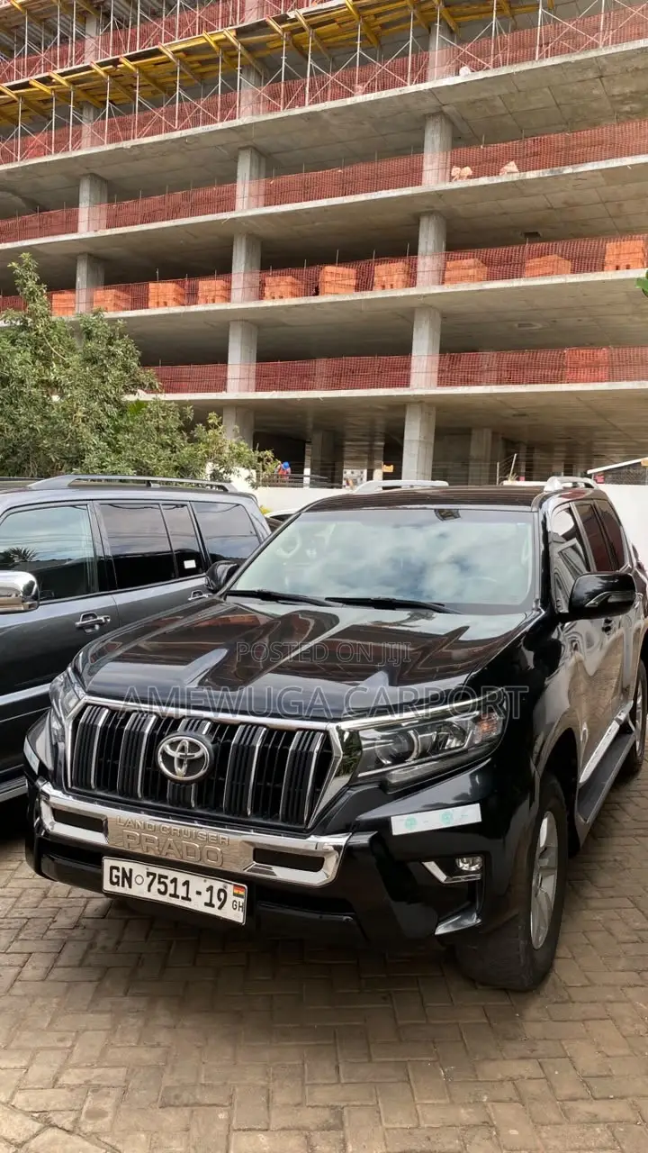 Toyota Land Cruiser Prado 2.7 2019 Black