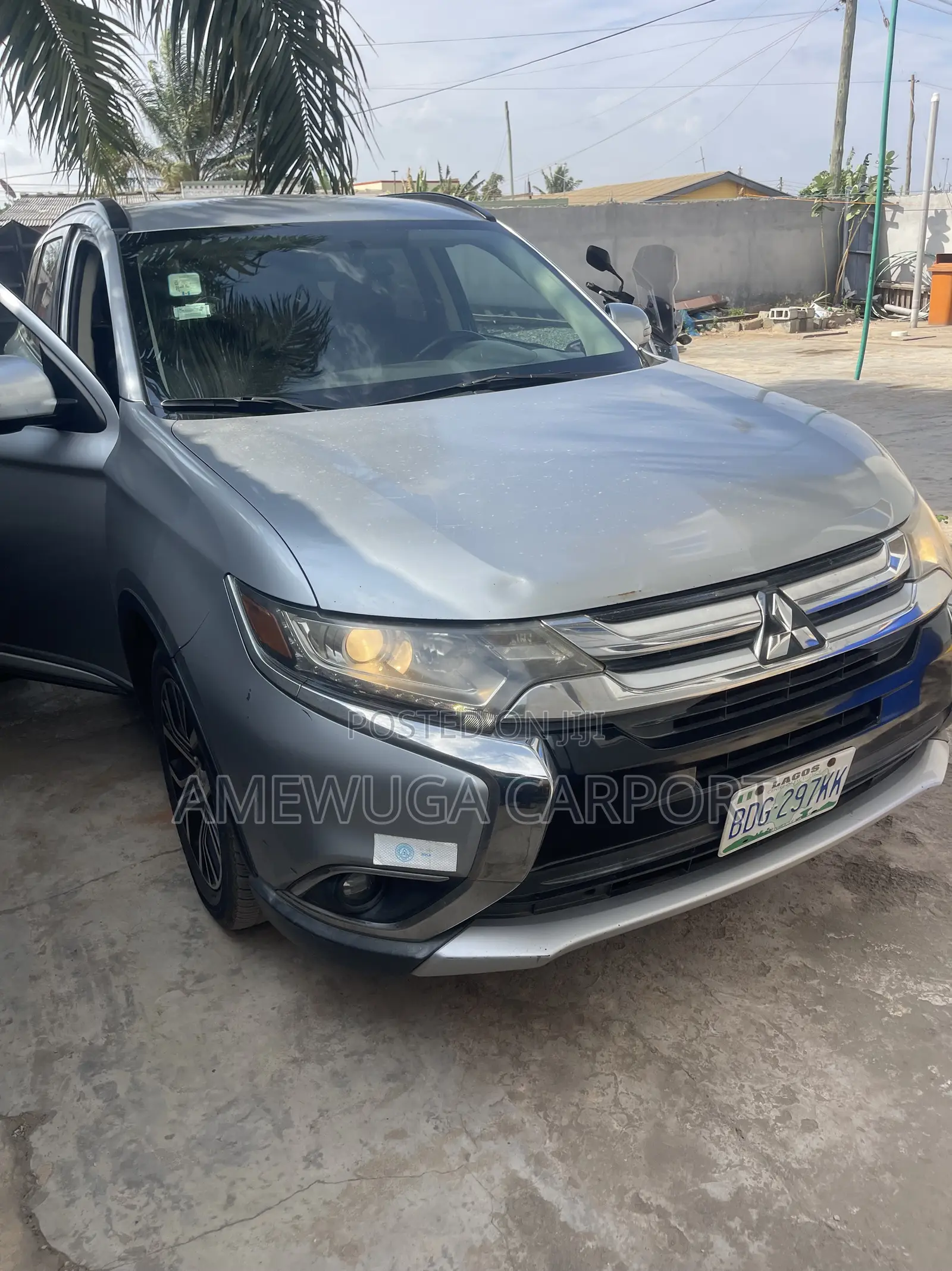 Mitsubishi Outlander 2.4 PHEV AWD 2016 Silver
