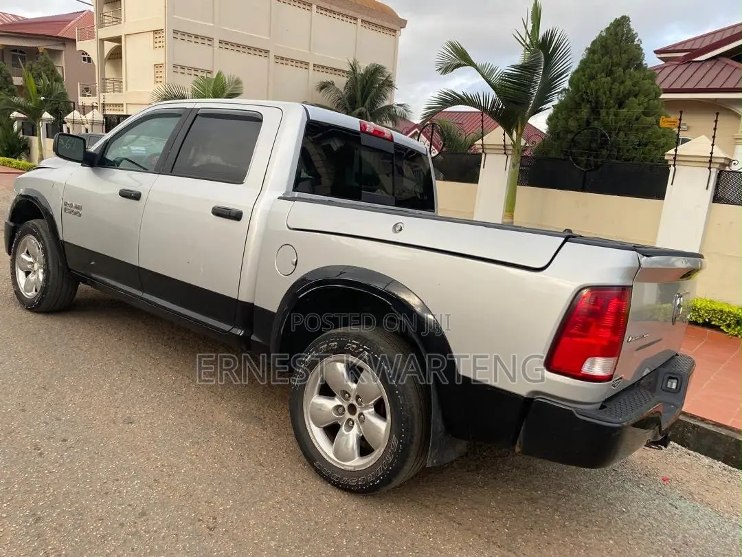 Dodge RAM 1500 3.6 Petrol AWD 2018 Silver