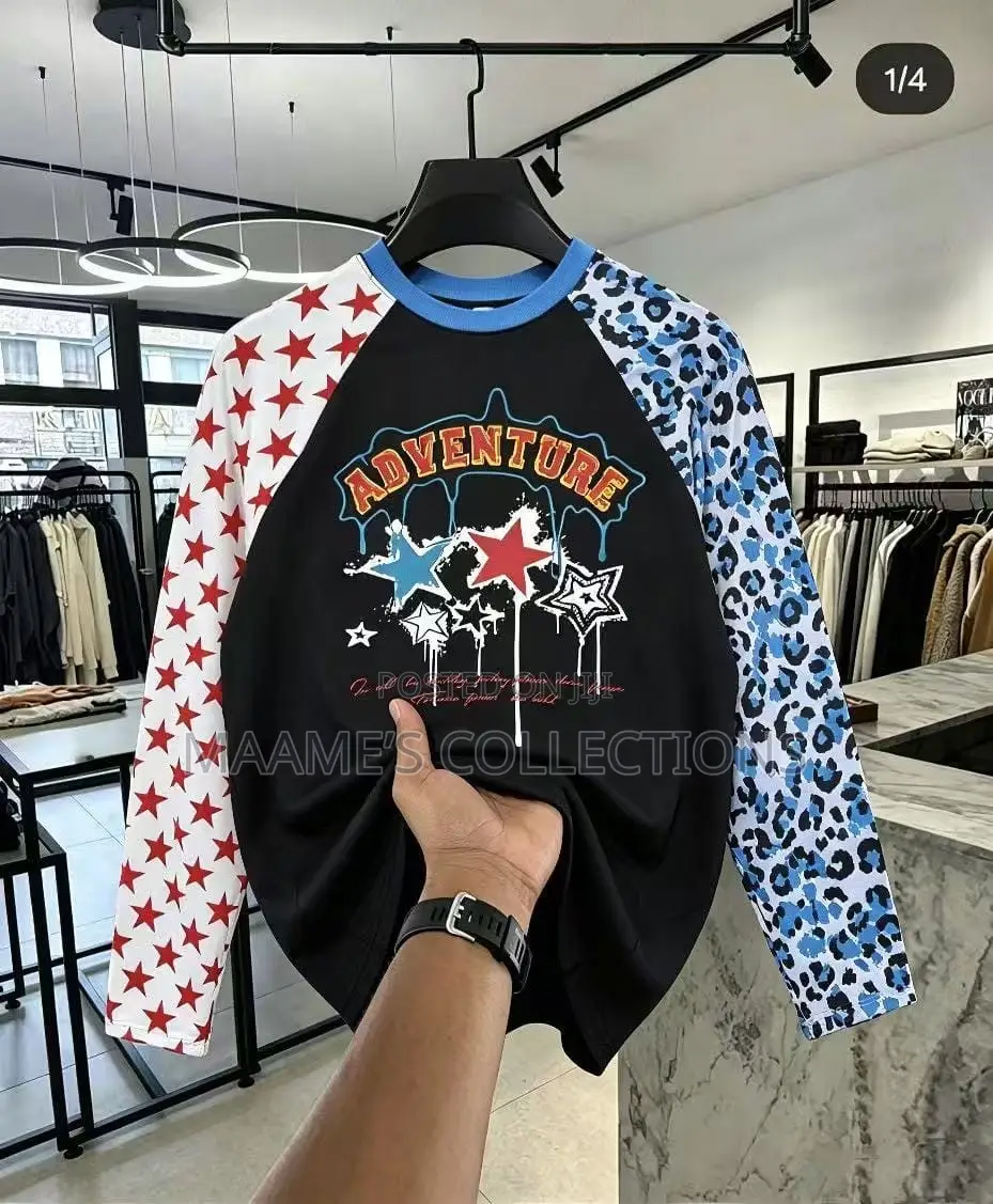 Men’s and Women’s Stylish Long Sleeve Sweatshirt