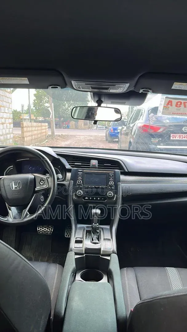 Honda Civic 2019 Silver