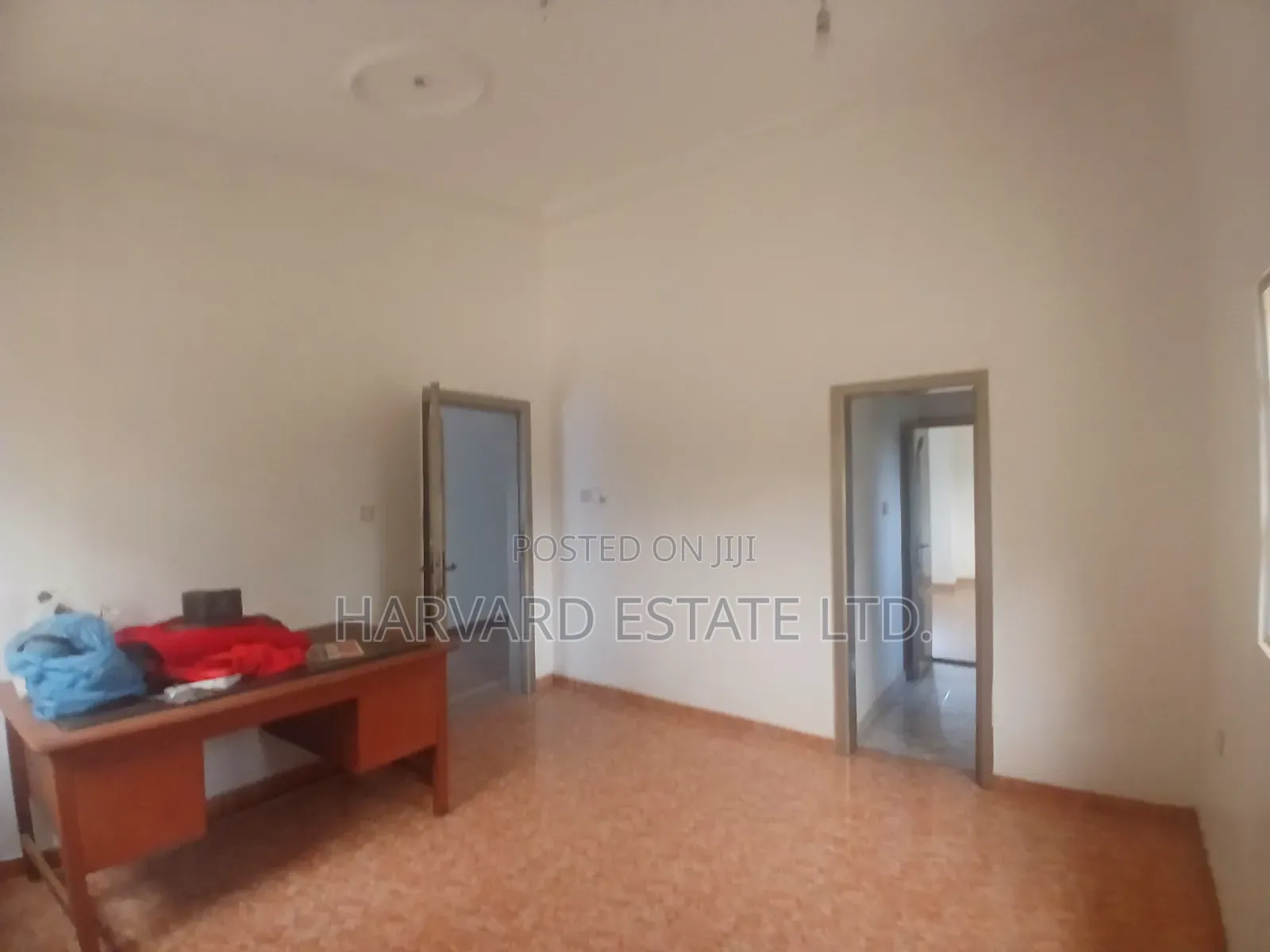 5bdrm House in Santasi, Kumasi Metropolitan for rent