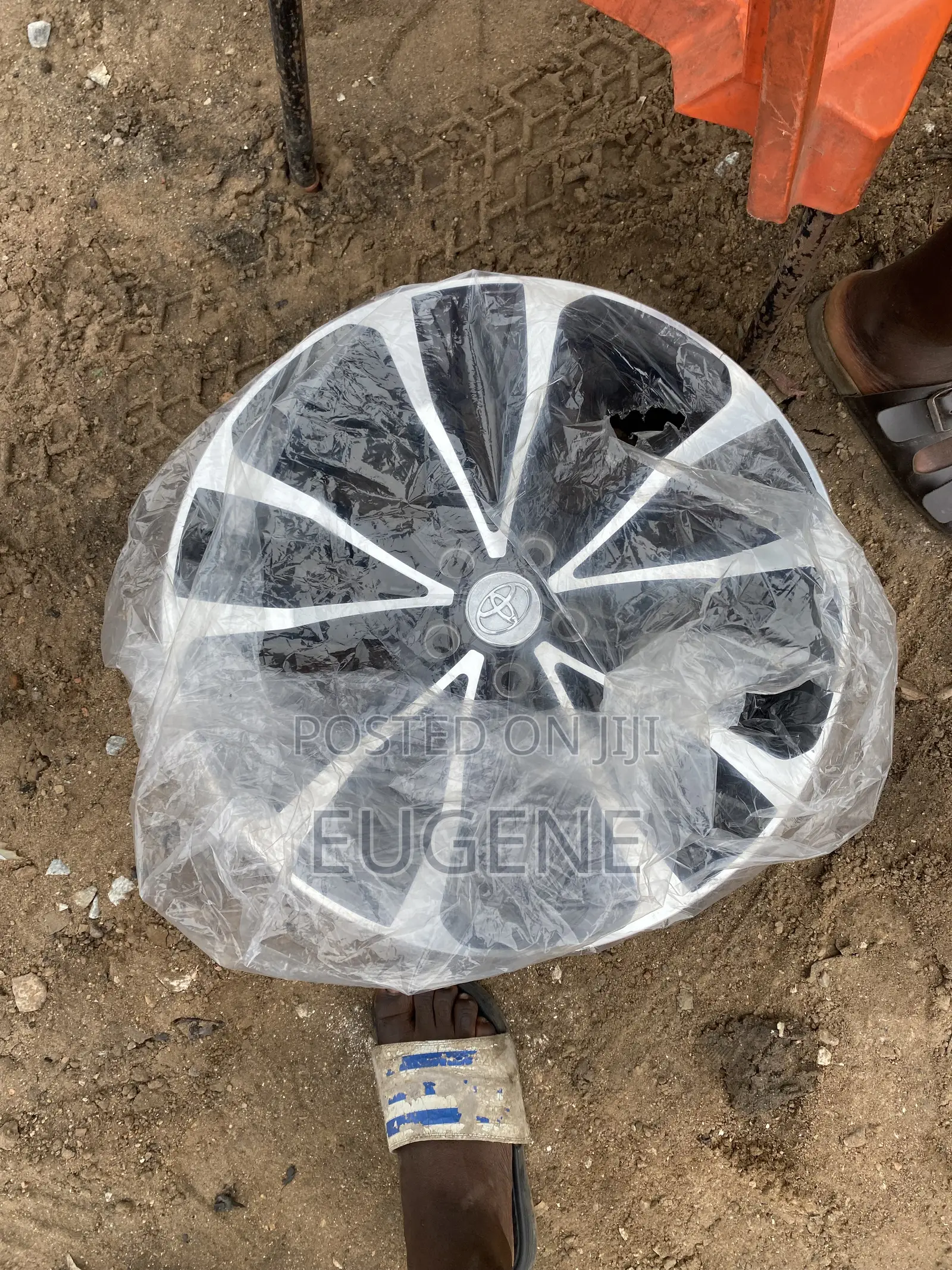 Corolla Rim 18 and 17