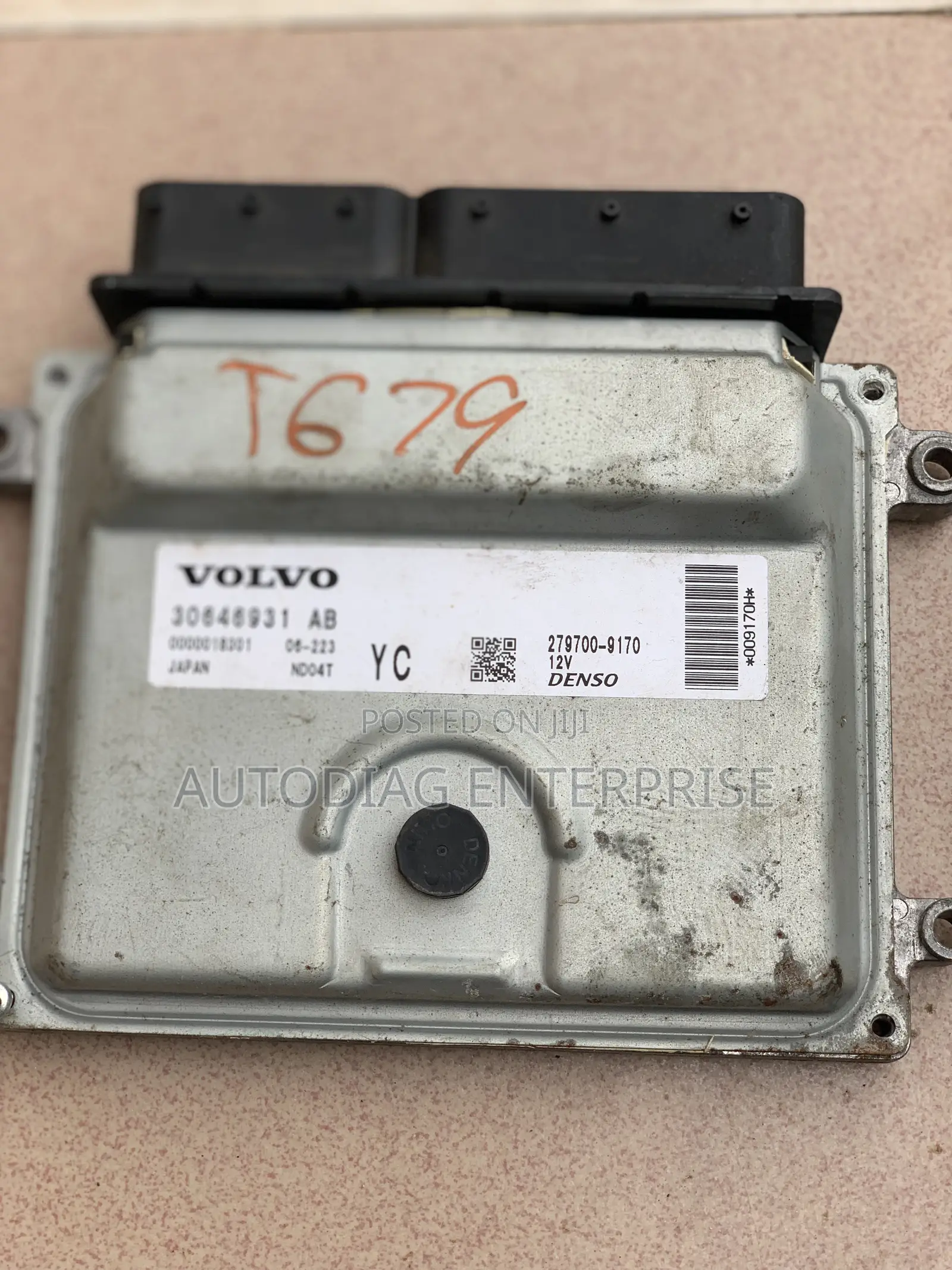 Volvo S80 XC90 V70 Engine Control Module ECM