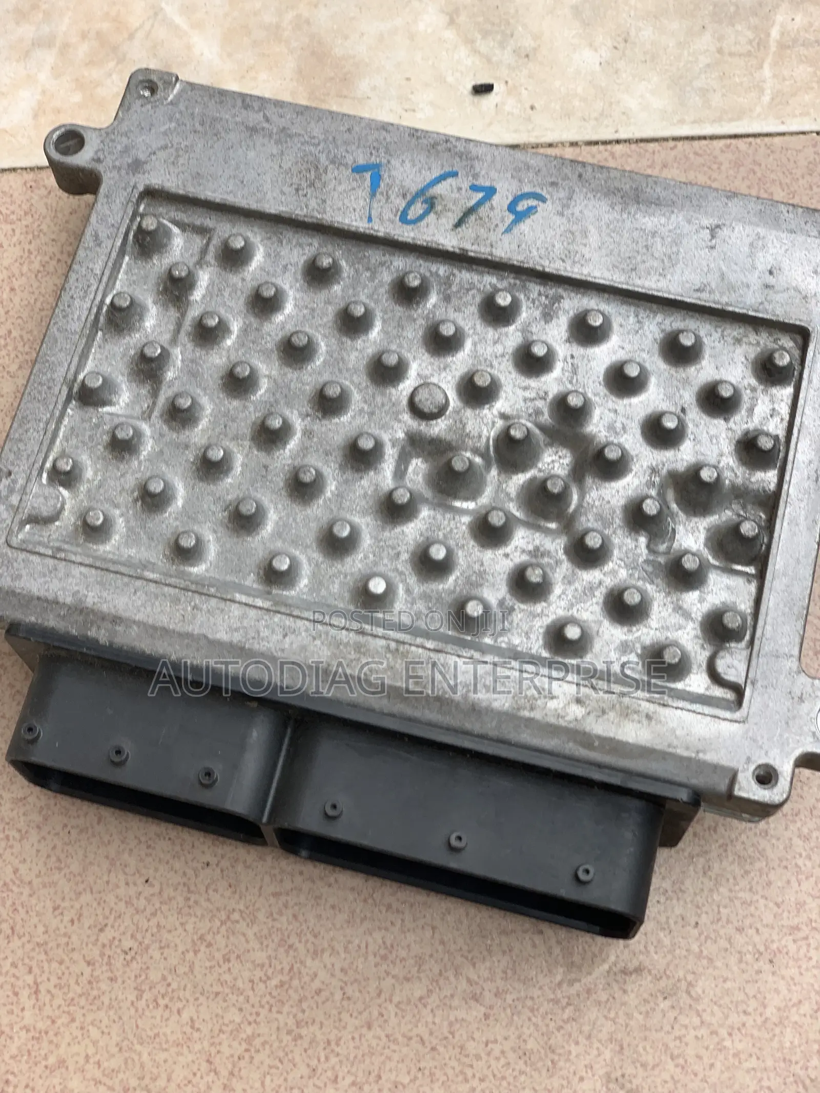 Volvo S80 XC90 V70 Engine Control Module ECM