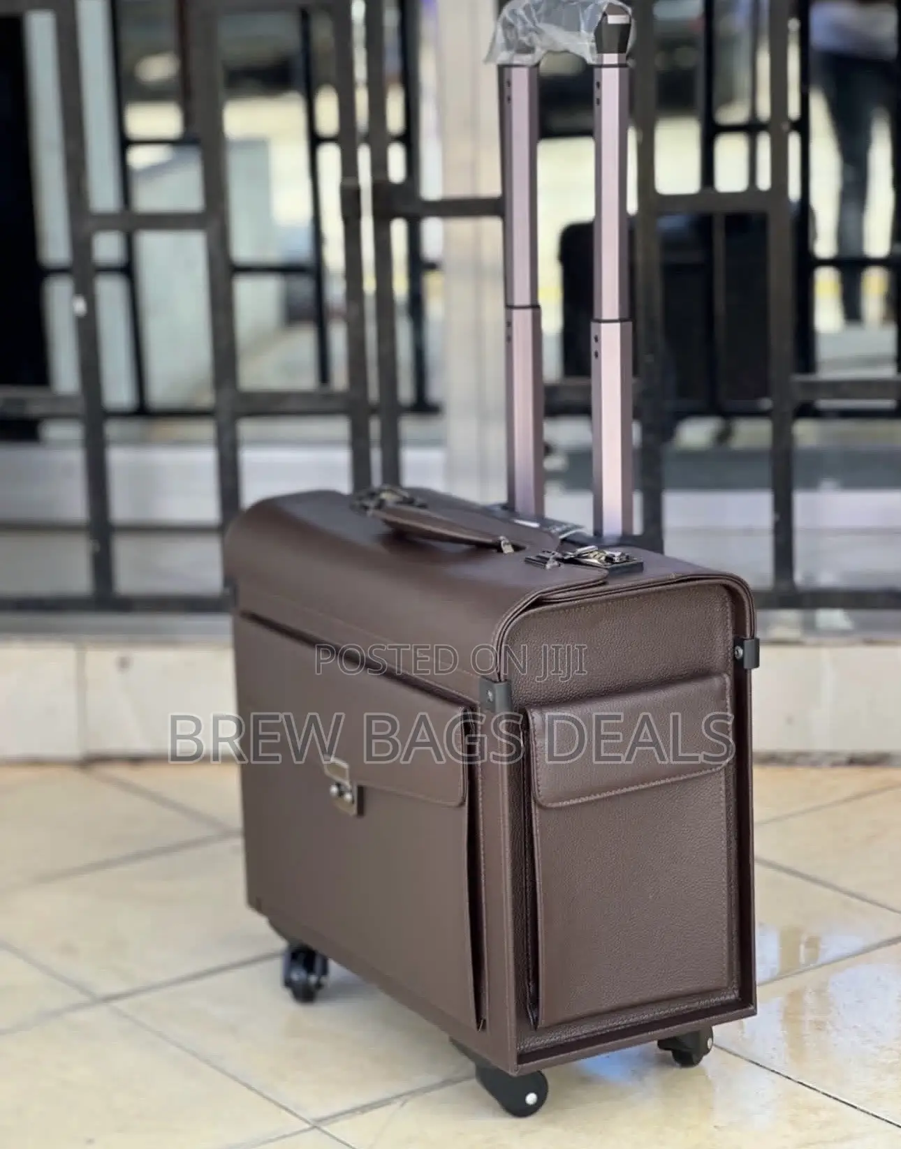 Premium Quality Pure Leather Pilot Briefcase Trolley Bag.