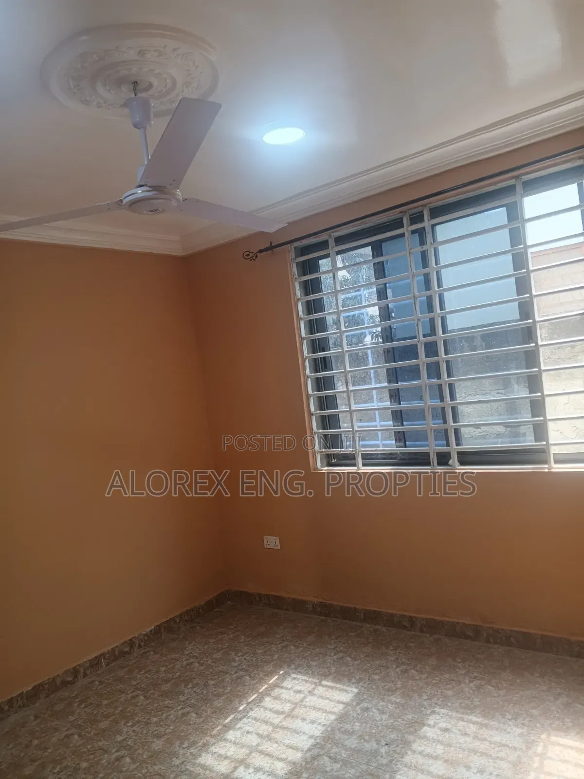 1bdrm Bedsitter in Oyarifa Tipper, Ghana Flag for rent