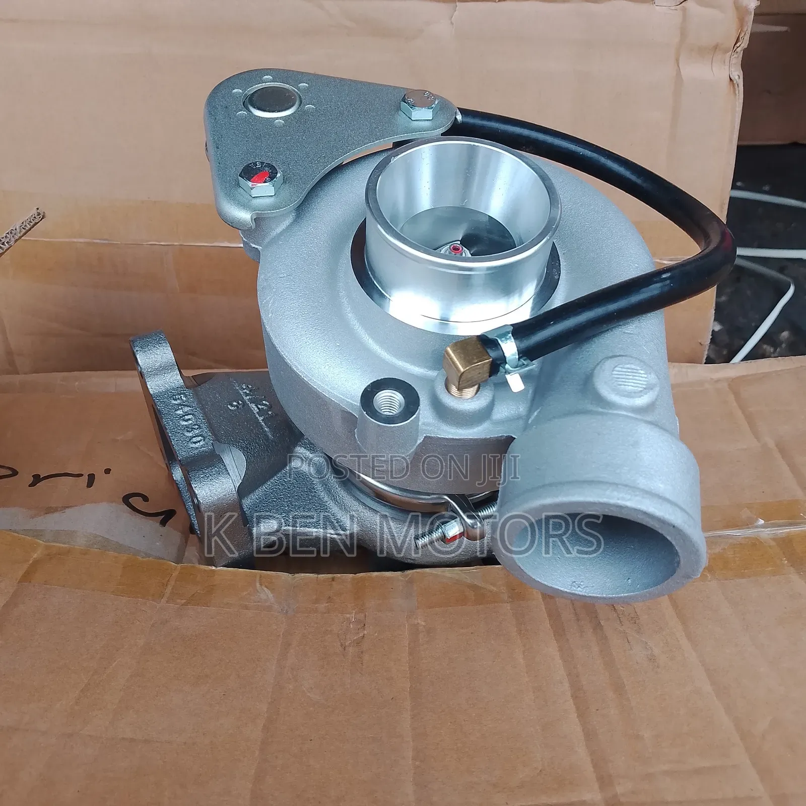 Toyota HiAce 2LT Turbocharger