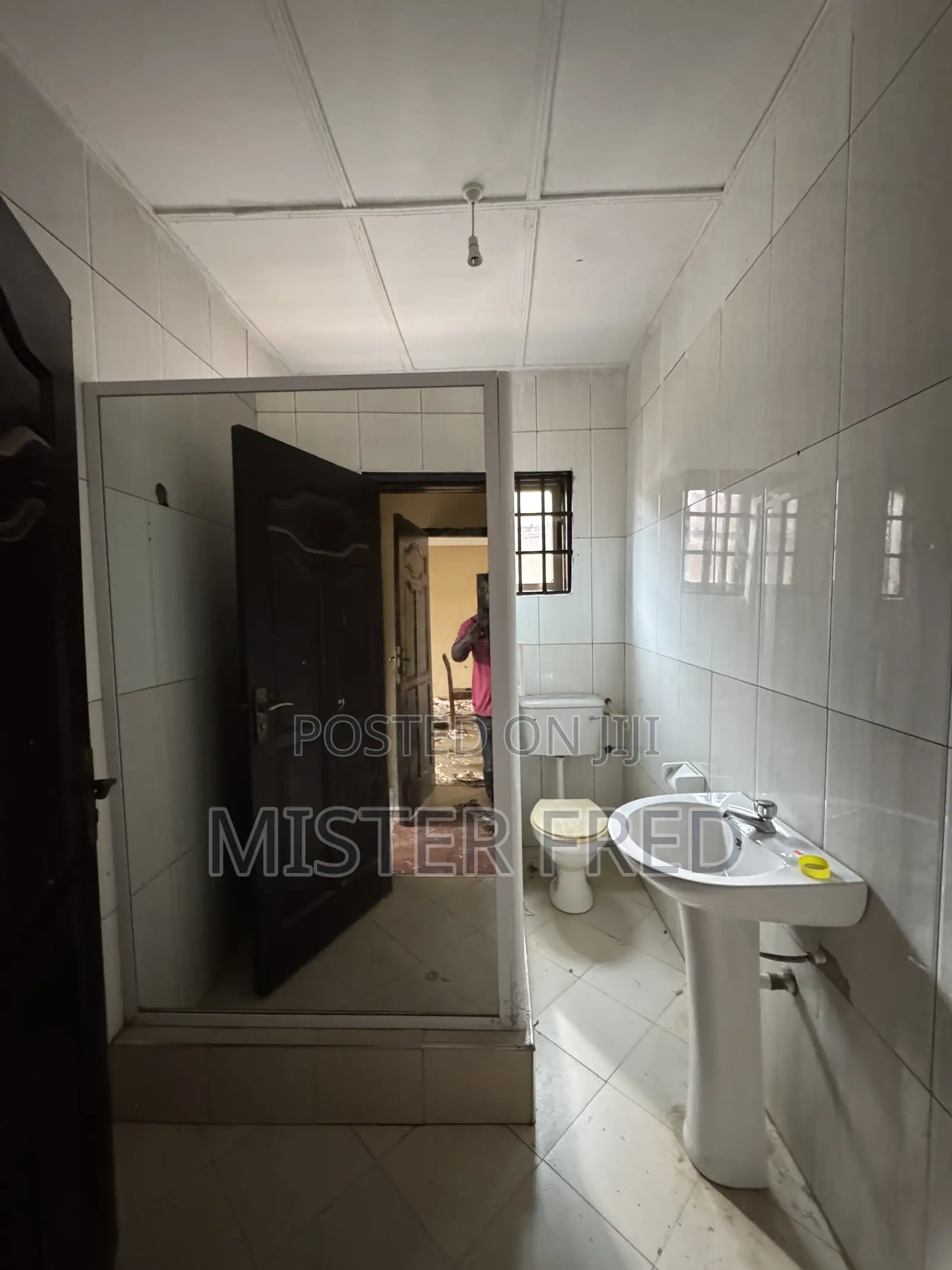 2bdrm Apartment in Redtop, Weija for rent