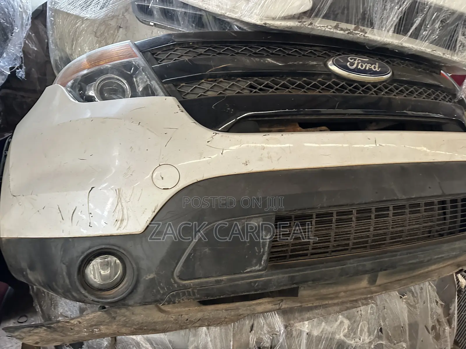 Ford Explorer 2012-2014 Front Cut Available