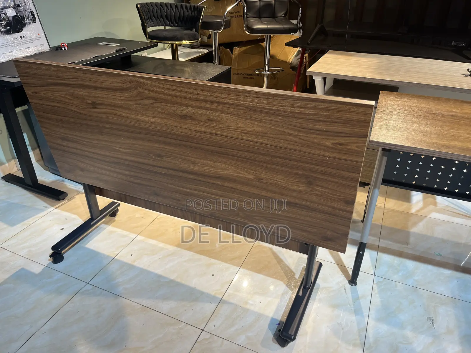 1.4 M Conference Table