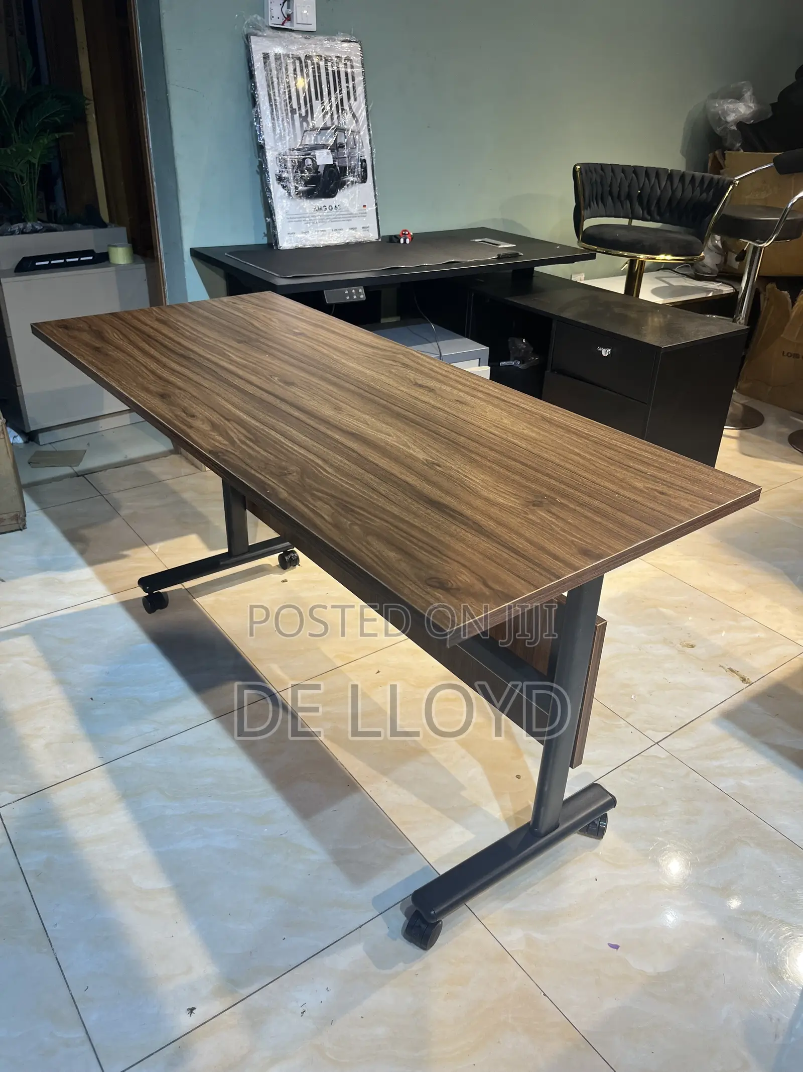 1.4 M Conference Table