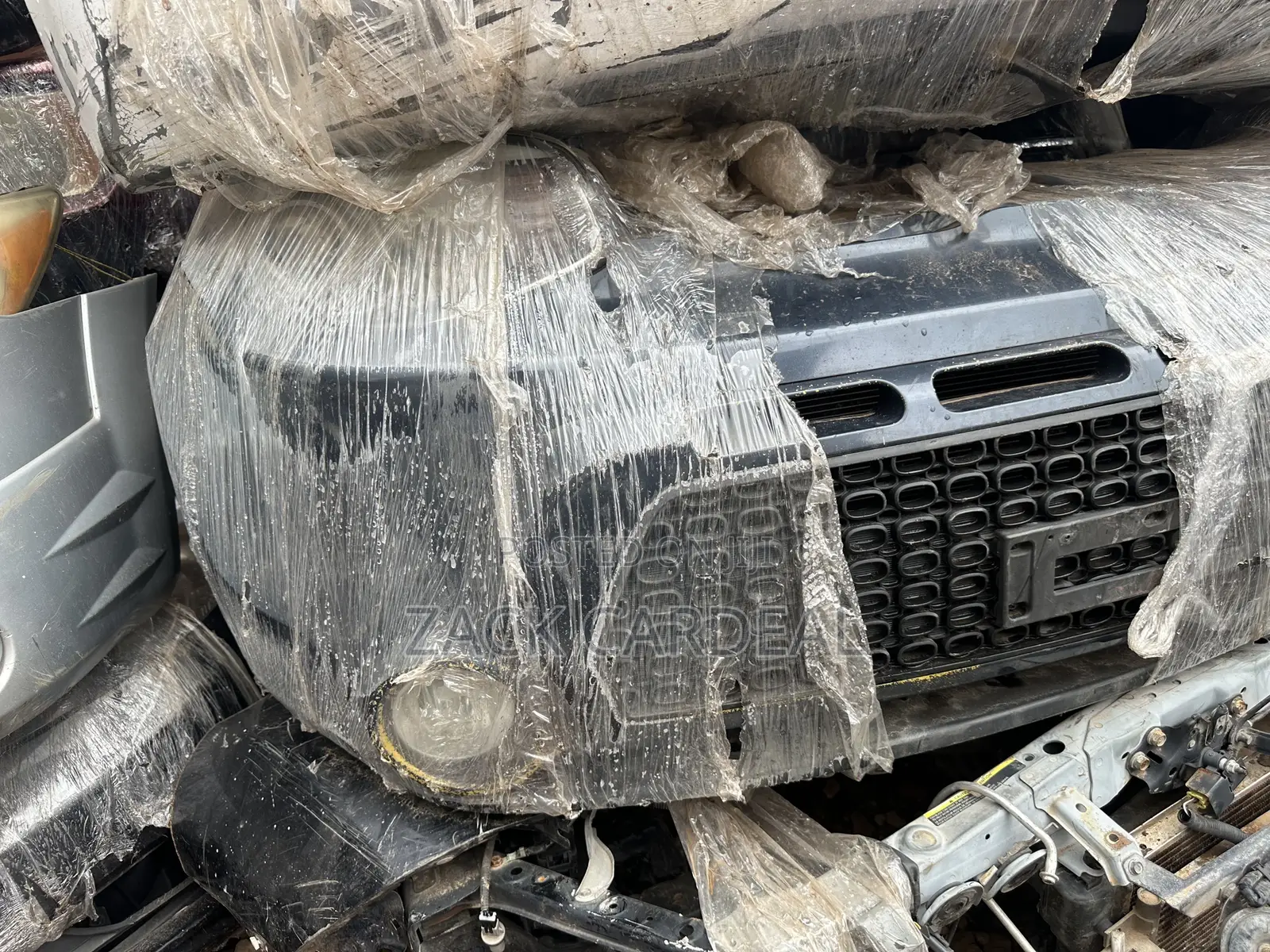 Kia Soul 2016-2016 Front Cut Available