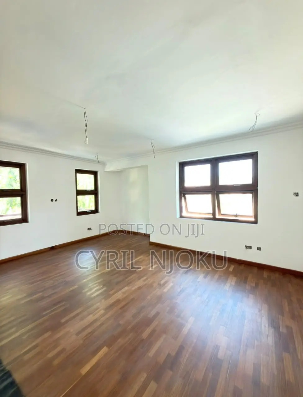 4bdrm House in Airport Residential Area for sale