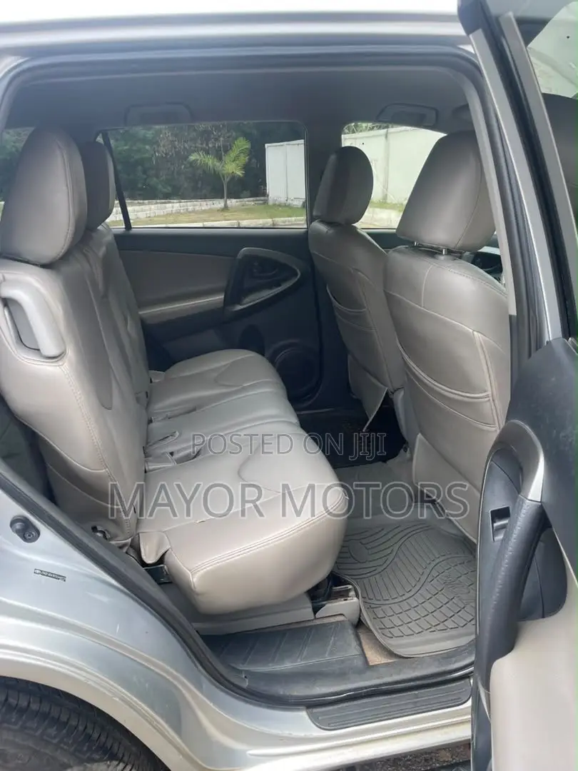 Toyota RAV4 2.5 Sport 4x4 2012 Silver