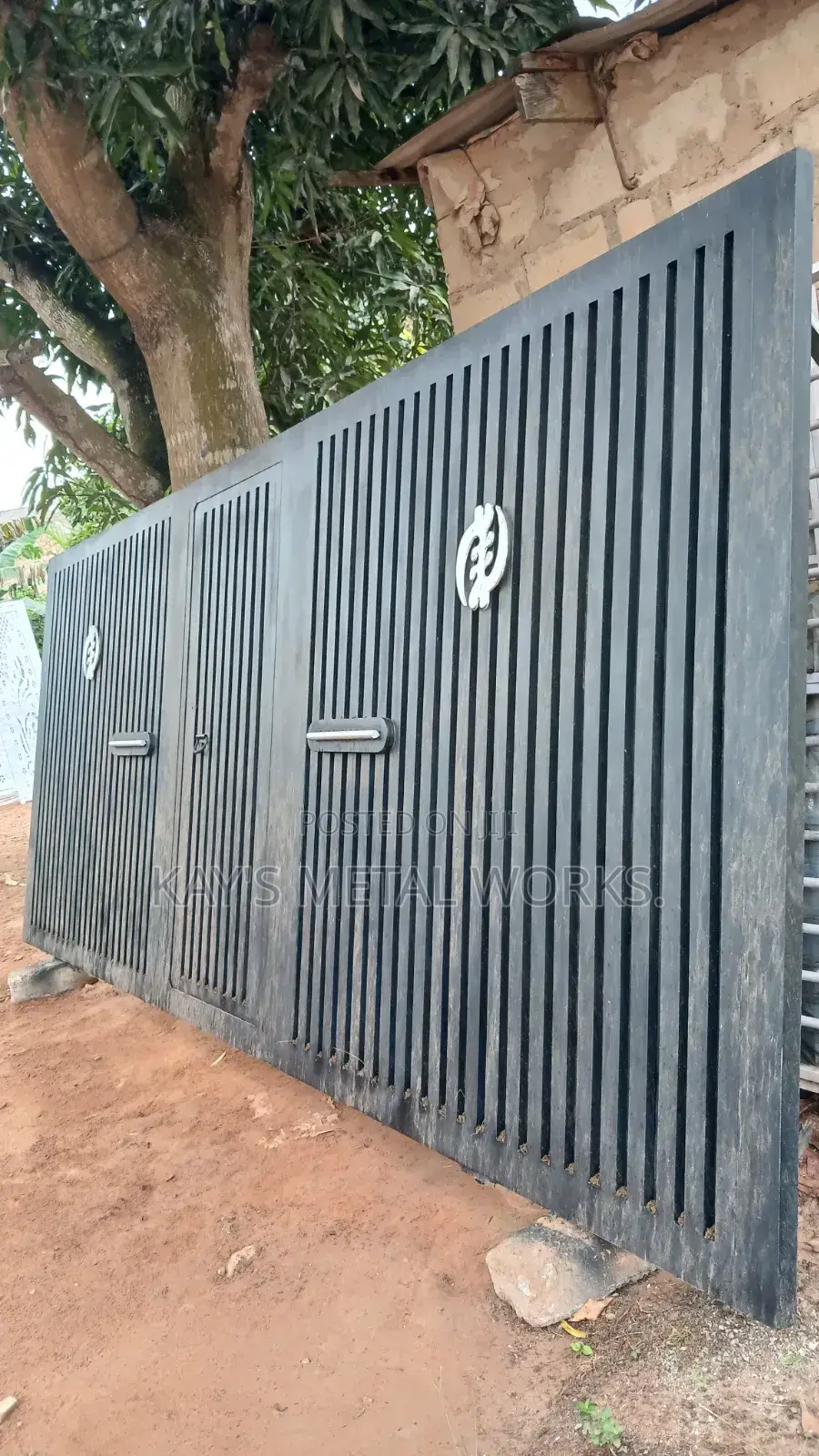 Modern Designer Metal Gate | Strong Security Gate