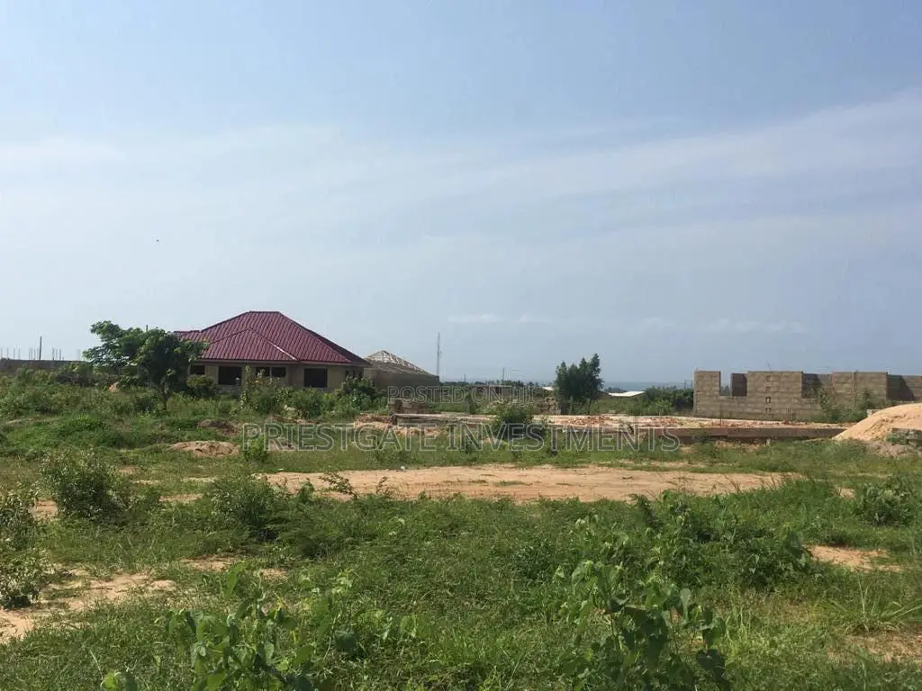 Genuine Registered Land for Sale at COMMUNITY 25