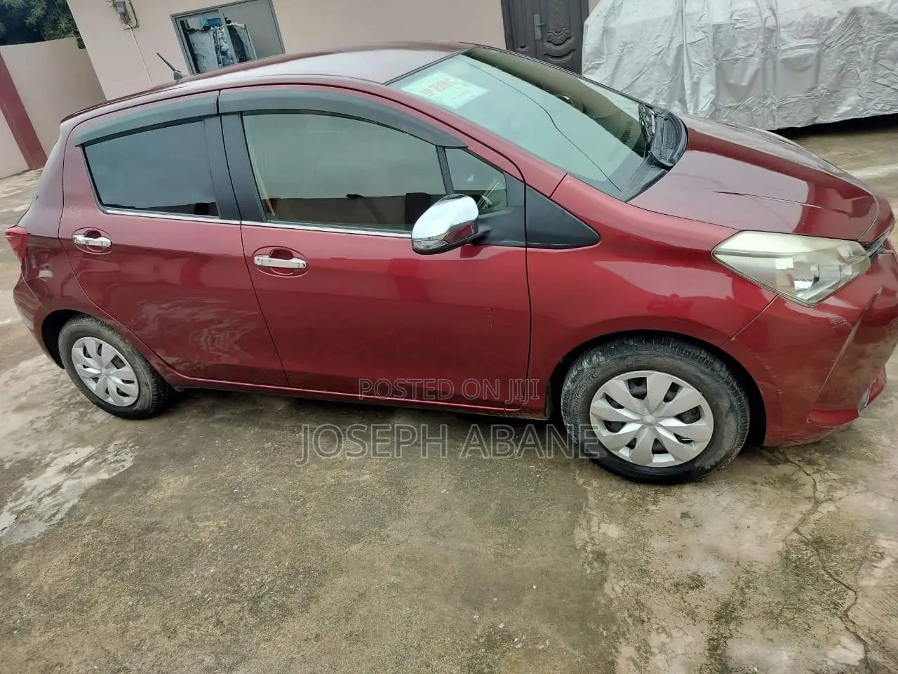 Toyota Vitz 2015 Brown