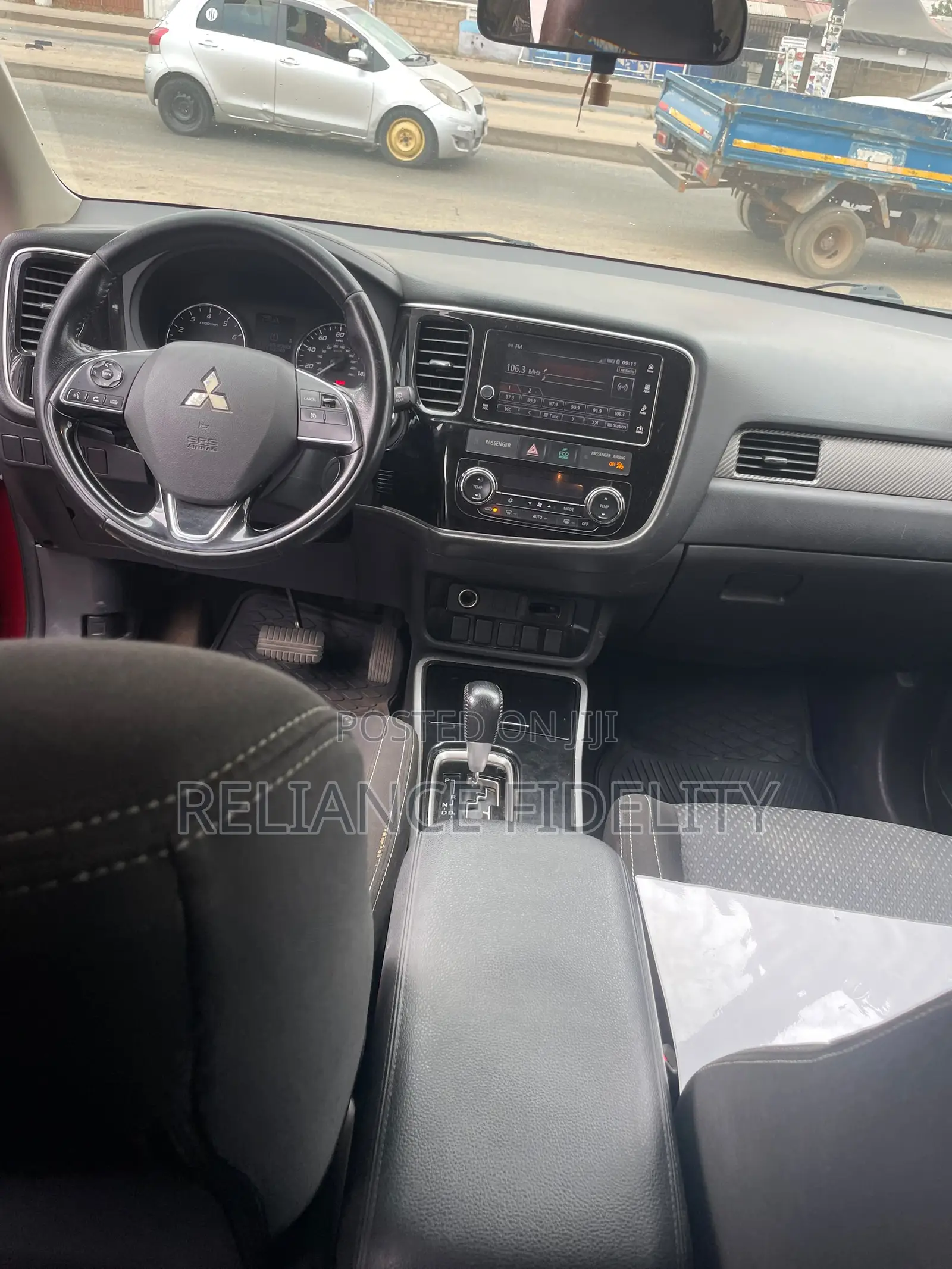Mitsubishi Outlander SE AWC 2018 Red