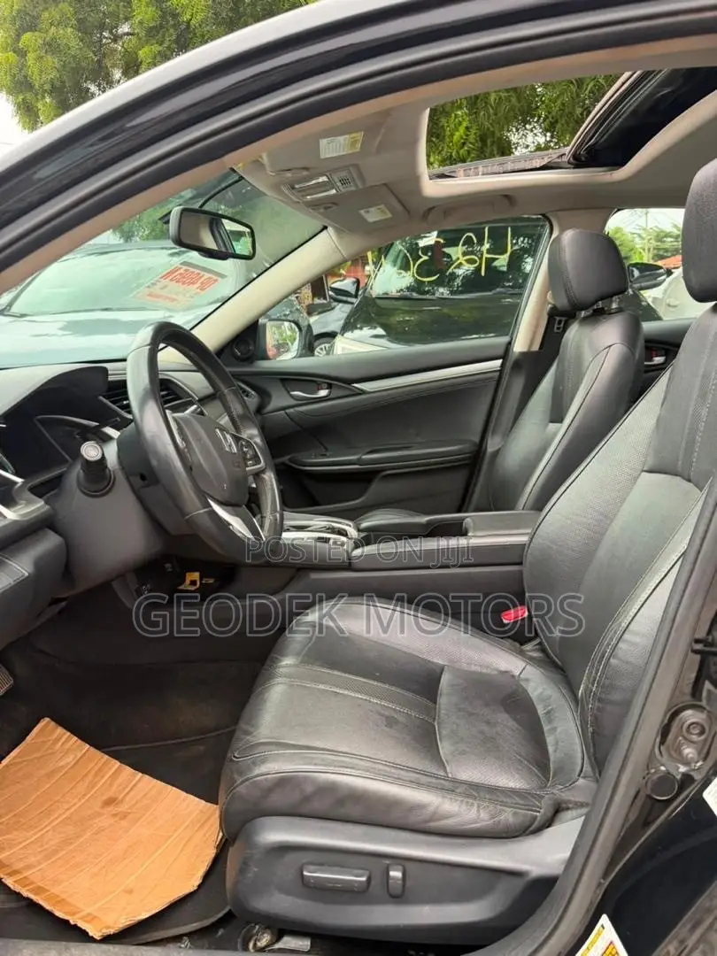 Honda Civic EX-L Sedan 2018 Black