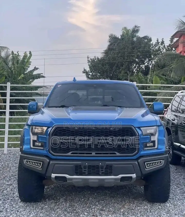 Ford F-150 2020 Blue