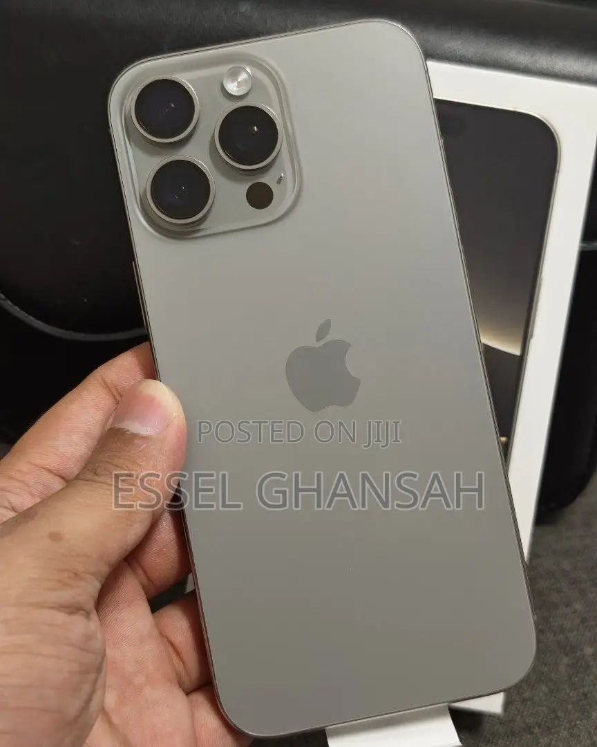 Apple iPhone 16 Pro Max 256 GB Silver