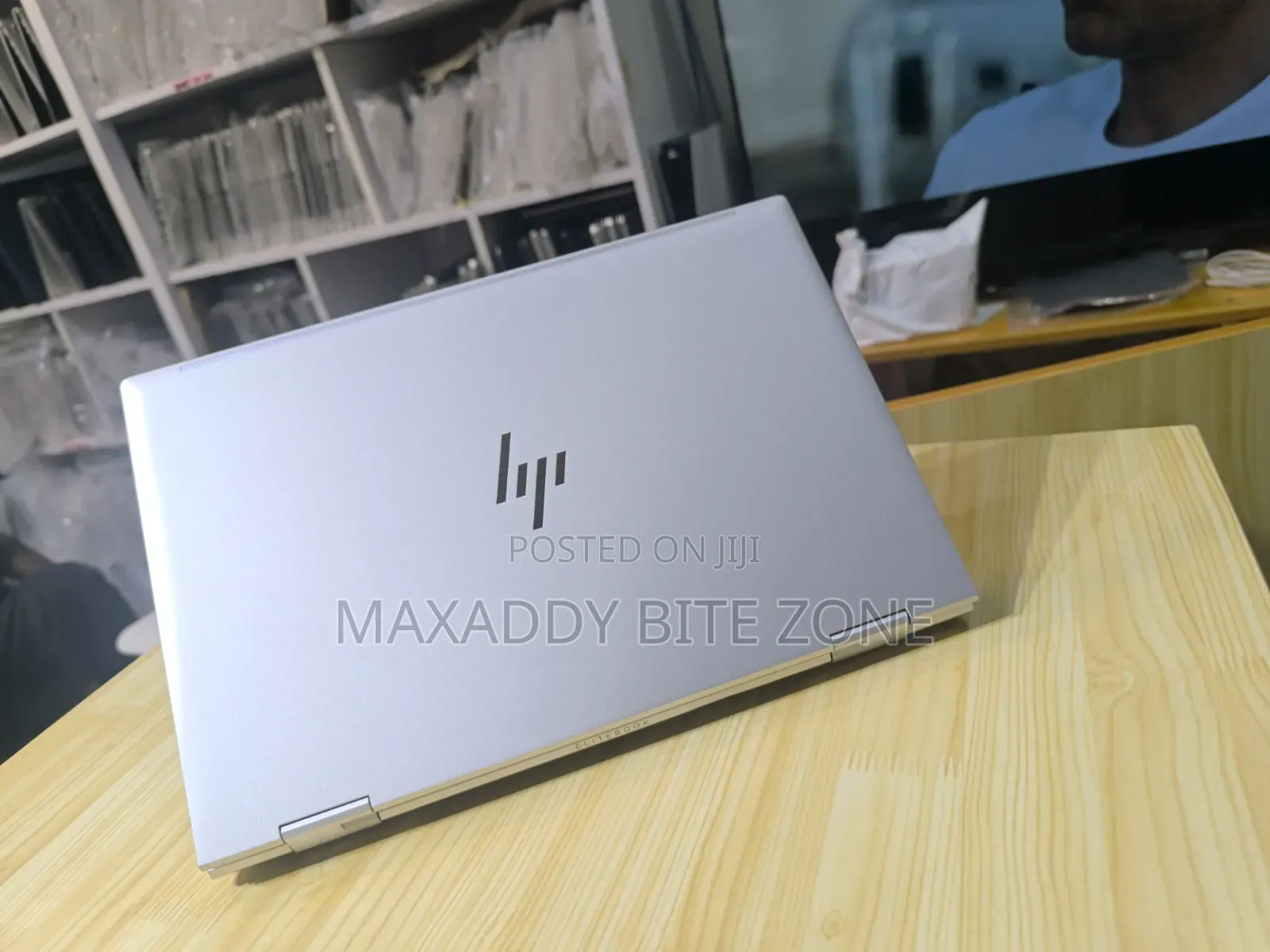 Laptop HP EliteBook 830 G8 8GB Intel Core i5 SSD 256GB